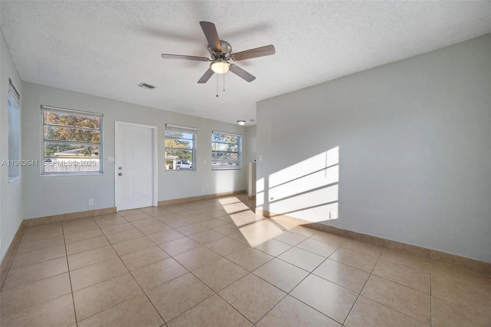 2525 N 23rd Ave, Hollywood, Florida 33020, Hollywood, Florida 33020, ,Residential Income,For Sale,2525 N 23rd Ave, Hollywood, Florida 33020,A11963641