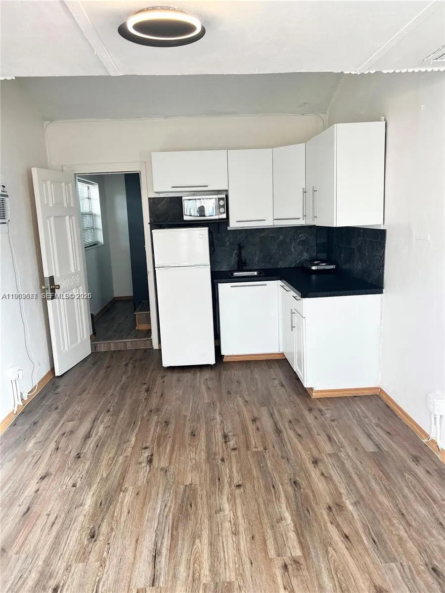 705 Ne 87th St A, Miami, Florida 33138, Miami, Florida 33138, ,1 BathroomBathrooms,Residential Lease,For Rent,705 Ne 87th St A, Miami, Florida 33138,A11963677