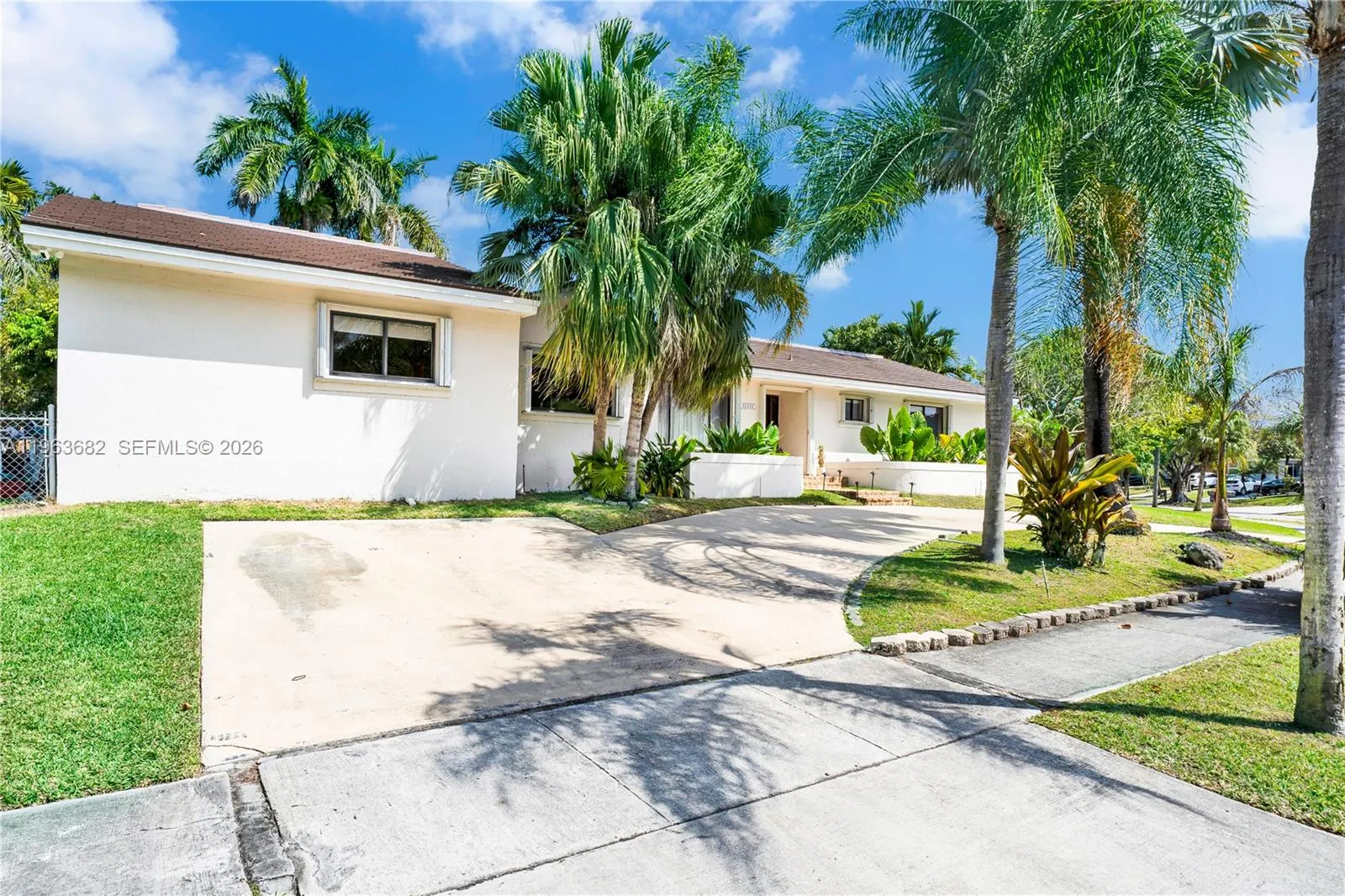 21405 Sw 97th Pl, Cutler Bay, Florida 33189, Cutler Bay, Florida 33189, 5 Bedrooms Bedrooms, ,3 BathroomsBathrooms,Residential,For Sale,21405 Sw 97th Pl, Cutler Bay, Florida 33189,A11963682