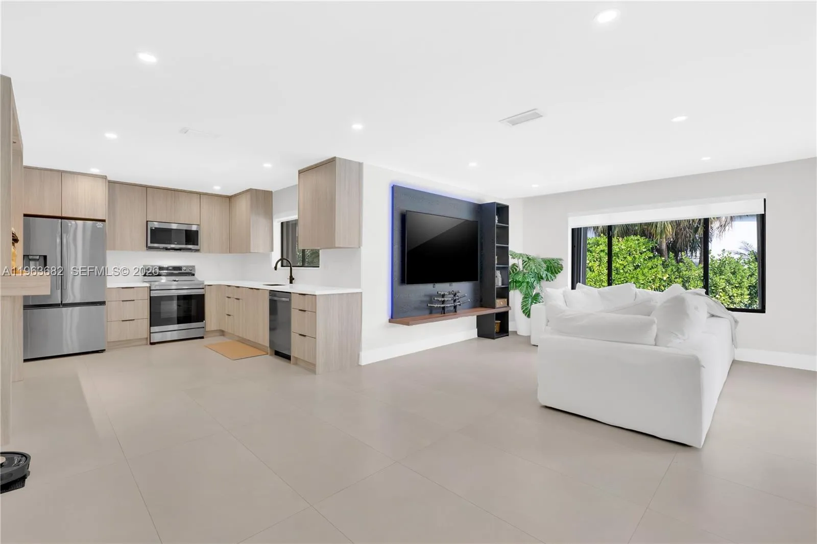 21405 Sw 97th Pl, Cutler Bay, Florida 33189, Cutler Bay, Florida 33189, 5 Bedrooms Bedrooms, ,3 BathroomsBathrooms,Residential,For Sale,21405 Sw 97th Pl, Cutler Bay, Florida 33189,A11963682