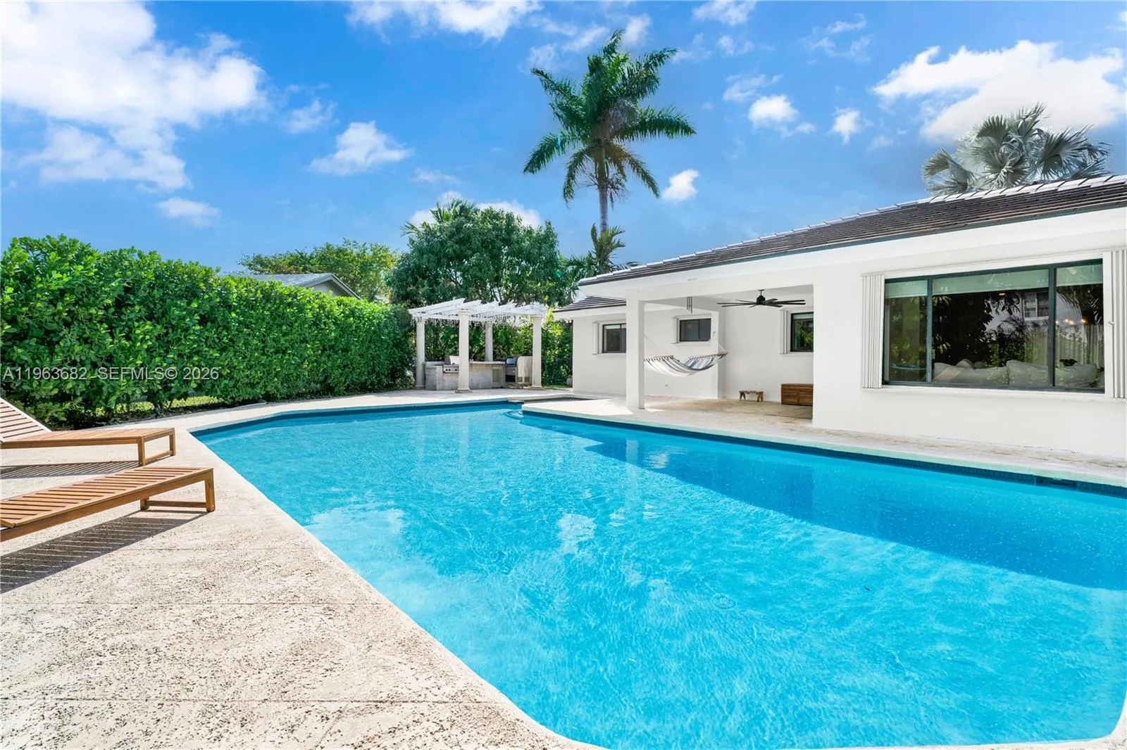 21405 Sw 97th Pl, Cutler Bay, Florida 33189, Cutler Bay, Florida 33189, 5 Bedrooms Bedrooms, ,3 BathroomsBathrooms,Residential,For Sale,21405 Sw 97th Pl, Cutler Bay, Florida 33189,A11963682