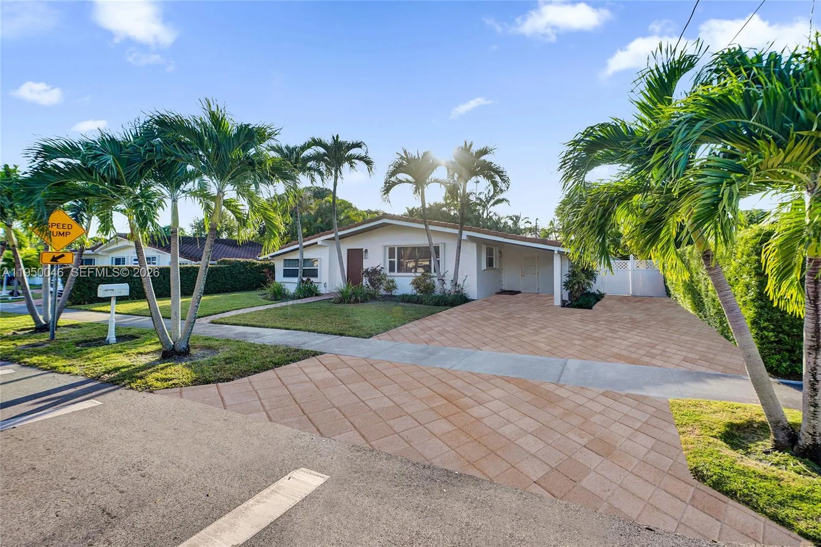 21120 Ne 24th Ct, Miami, Florida 33180, Miami, Florida 33180, 3 Bedrooms Bedrooms, ,2 BathroomsBathrooms,Residential,For Sale,21120 Ne 24th Ct, Miami, Florida 33180,A11950046