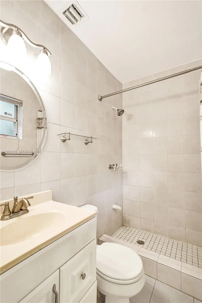 21120 Ne 24th Ct, Miami, Florida 33180, Miami, Florida 33180, 3 Bedrooms Bedrooms, ,2 BathroomsBathrooms,Residential,For Sale,21120 Ne 24th Ct, Miami, Florida 33180,A11950046