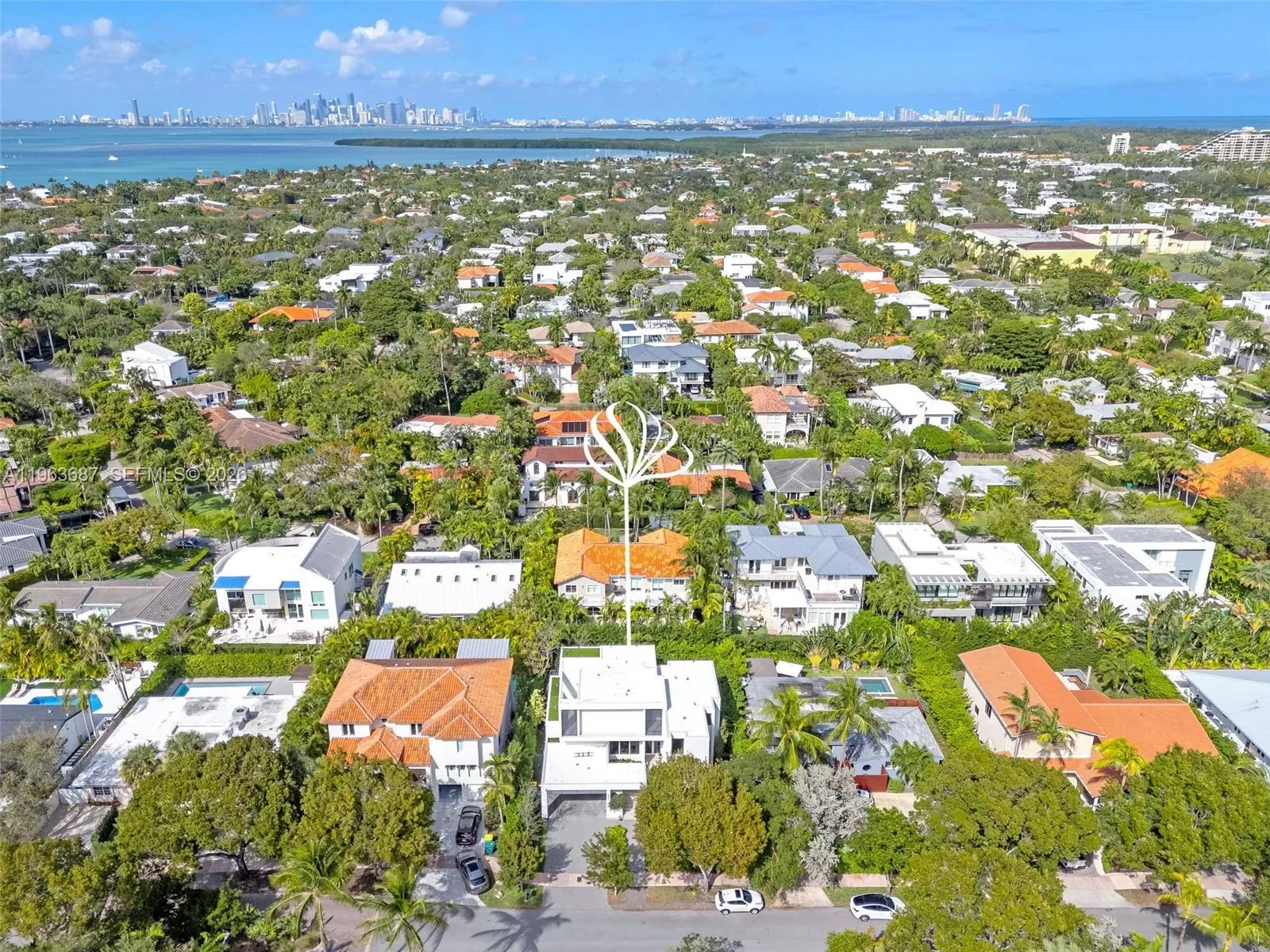 285 W Mashta Dr, Key Biscayne, Florida 33149, Key Biscayne, Florida 33149, 6 Bedrooms Bedrooms, ,6 BathroomsBathrooms,Residential Lease,For Rent,285 W Mashta Dr, Key Biscayne, Florida 33149,A11963687