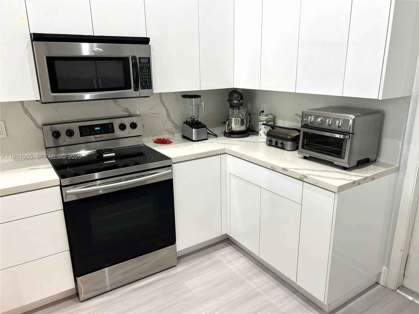 1605 Salerno Cir, Weston, Florida 33327, Weston, Florida 33327, 3 Bedrooms Bedrooms, ,2 BathroomsBathrooms,Residential,For Sale,1605 Salerno Cir, Weston, Florida 33327,A11961695