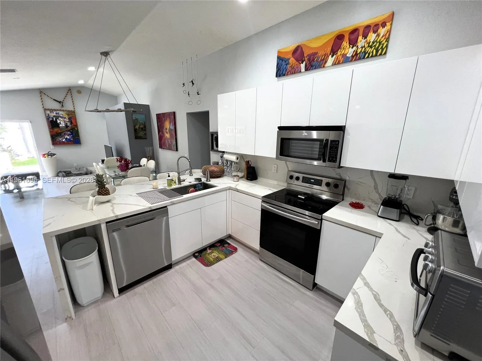 1605 Salerno Cir, Weston, Florida 33327, Weston, Florida 33327, 3 Bedrooms Bedrooms, ,2 BathroomsBathrooms,Residential,For Sale,1605 Salerno Cir, Weston, Florida 33327,A11961695