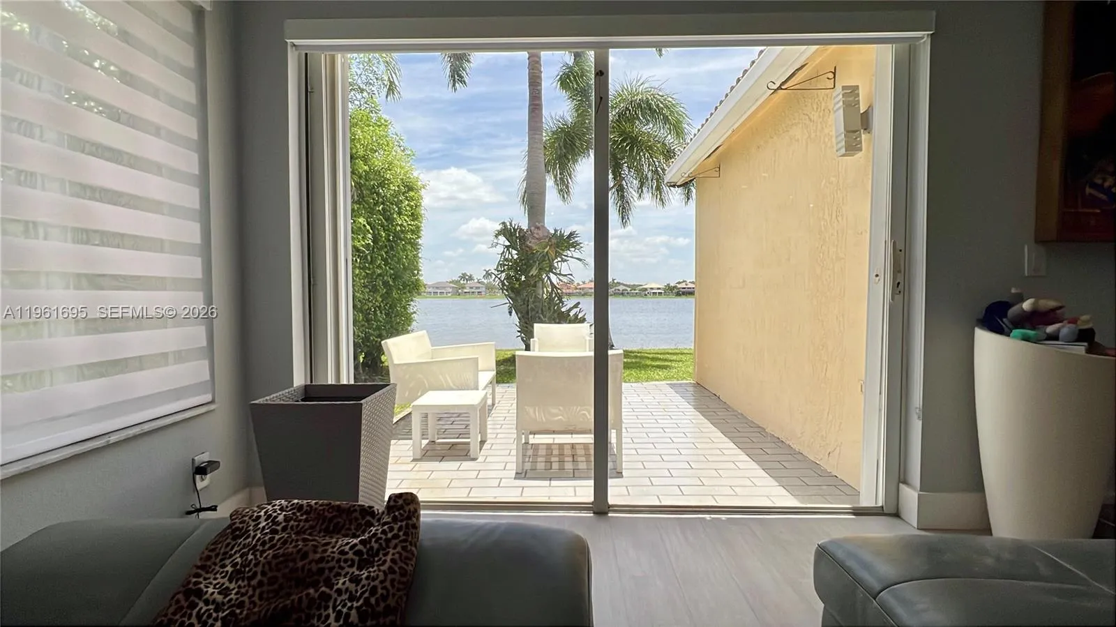 1605 Salerno Cir, Weston, Florida 33327, Weston, Florida 33327, 3 Bedrooms Bedrooms, ,2 BathroomsBathrooms,Residential,For Sale,1605 Salerno Cir, Weston, Florida 33327,A11961695