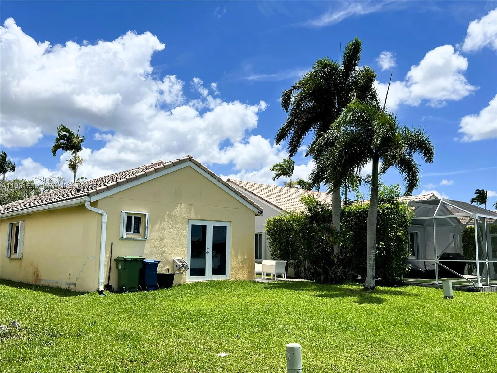 1605 Salerno Cir, Weston, Florida 33327, Weston, Florida 33327, 3 Bedrooms Bedrooms, ,2 BathroomsBathrooms,Residential,For Sale,1605 Salerno Cir, Weston, Florida 33327,A11961695
