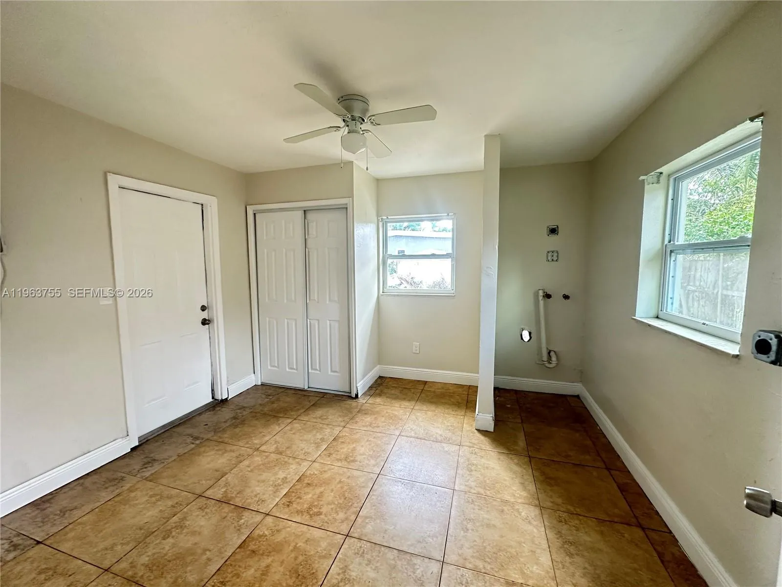 180 Penn Way, Fort Lauderdale, Florida 33312, Fort Lauderdale, Florida 33312, 5 Bedrooms Bedrooms, ,2 BathroomsBathrooms,Residential Lease,For Rent,180 Penn Way, Fort Lauderdale, Florida 33312,A11963755