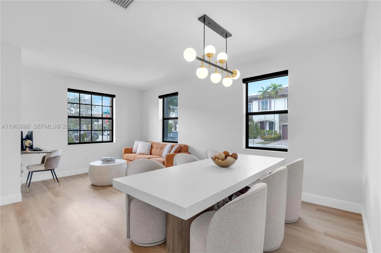 dining/living