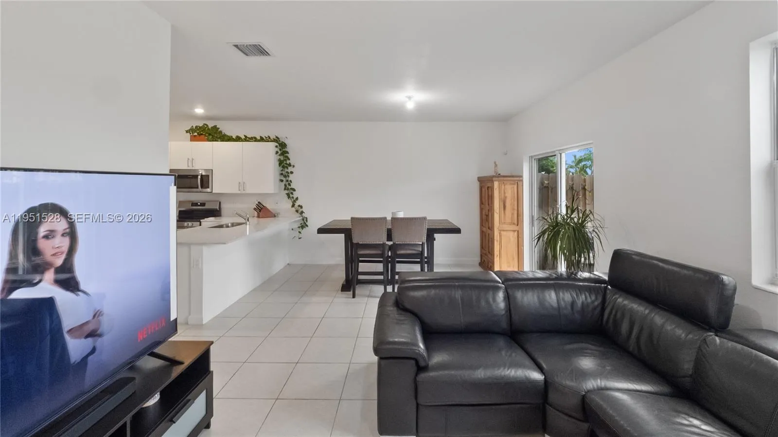 5544 Nw 27th Pl, Lauderhill, Florida 33313, Lauderhill, Florida 33313, 3 Bedrooms Bedrooms, ,2 BathroomsBathrooms,Residential,For Sale,5544 Nw 27th Pl, Lauderhill, Florida 33313,A11951528