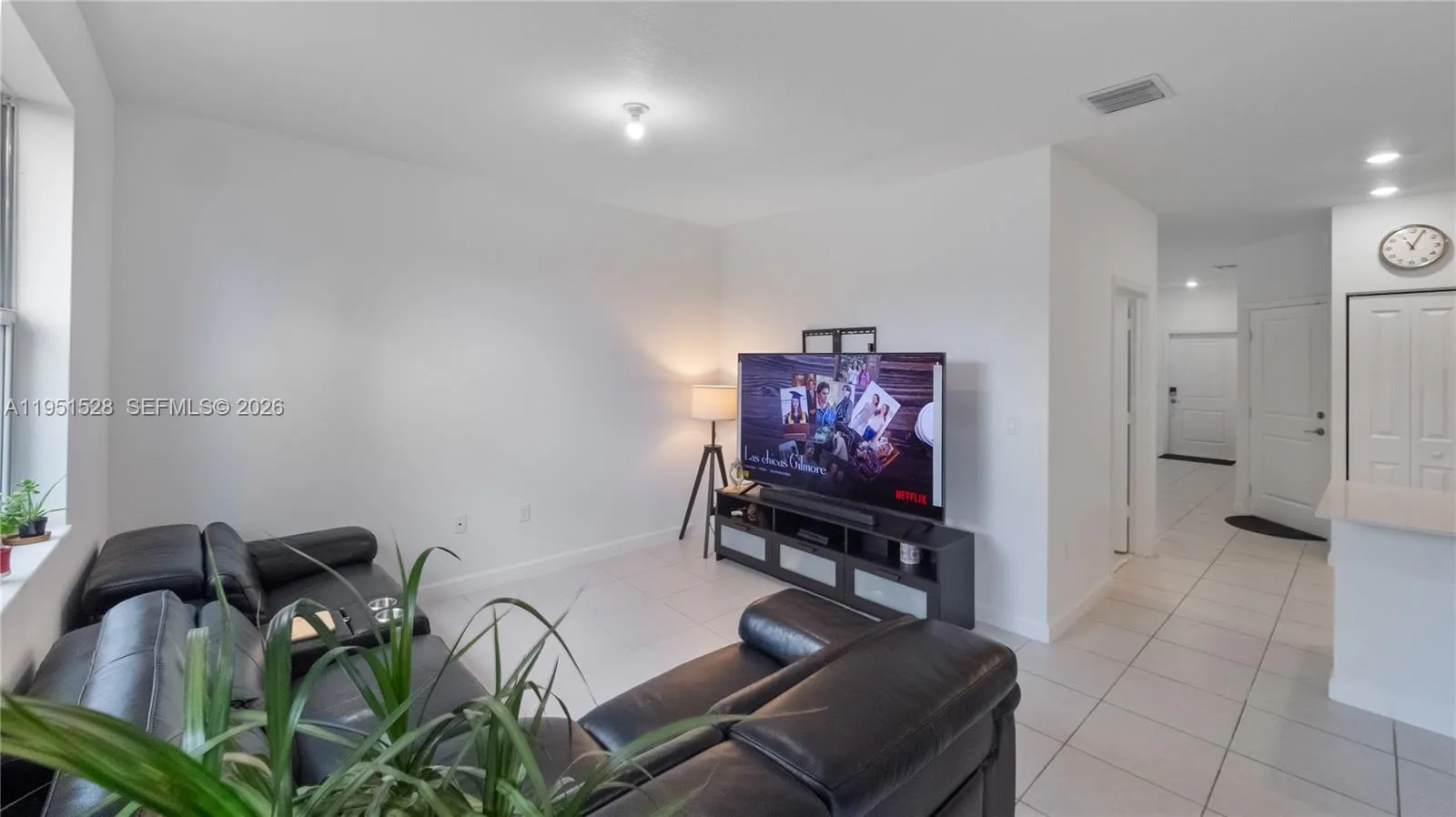 5544 Nw 27th Pl, Lauderhill, Florida 33313, Lauderhill, Florida 33313, 3 Bedrooms Bedrooms, ,2 BathroomsBathrooms,Residential,For Sale,5544 Nw 27th Pl, Lauderhill, Florida 33313,A11951528