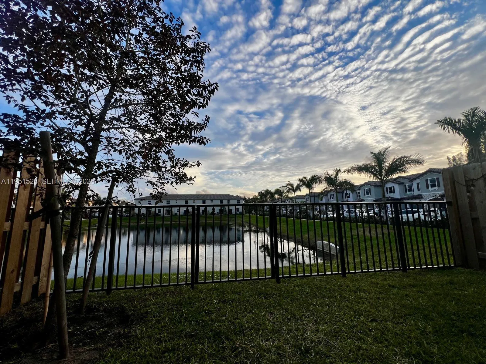 5544 Nw 27th Pl, Lauderhill, Florida 33313, Lauderhill, Florida 33313, 3 Bedrooms Bedrooms, ,2 BathroomsBathrooms,Residential,For Sale,5544 Nw 27th Pl, Lauderhill, Florida 33313,A11951528