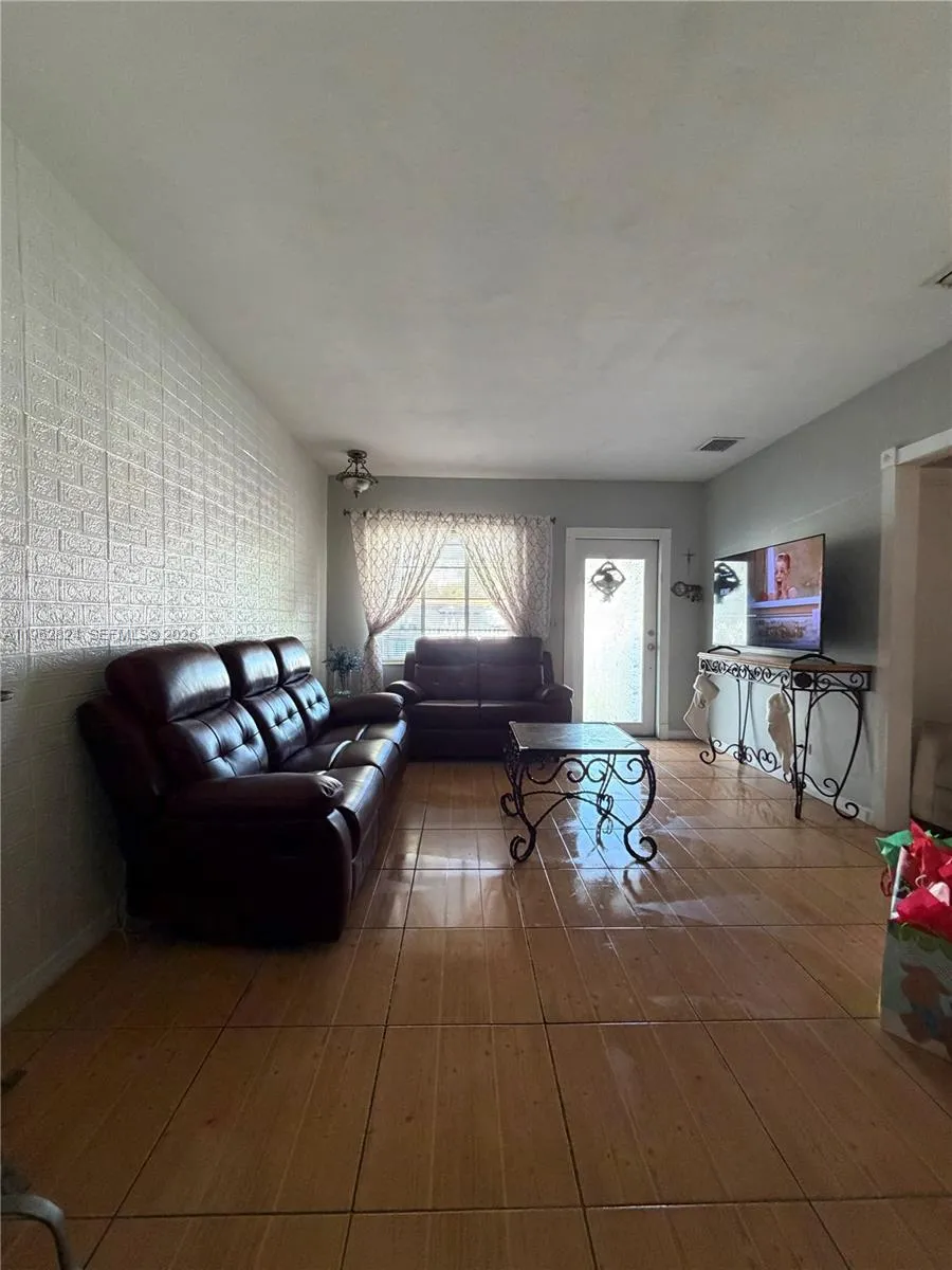 2460 Nw 33rd St, Miami, Florida 33142, Miami, Florida 33142, 3 Bedrooms Bedrooms, ,1 BathroomBathrooms,Residential,For Sale,2460 Nw 33rd St, Miami, Florida 33142,A11962824