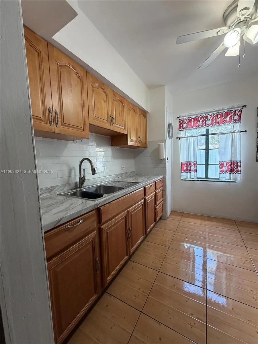 2460 Nw 33rd St, Miami, Florida 33142, Miami, Florida 33142, 3 Bedrooms Bedrooms, ,1 BathroomBathrooms,Residential,For Sale,2460 Nw 33rd St, Miami, Florida 33142,A11962824