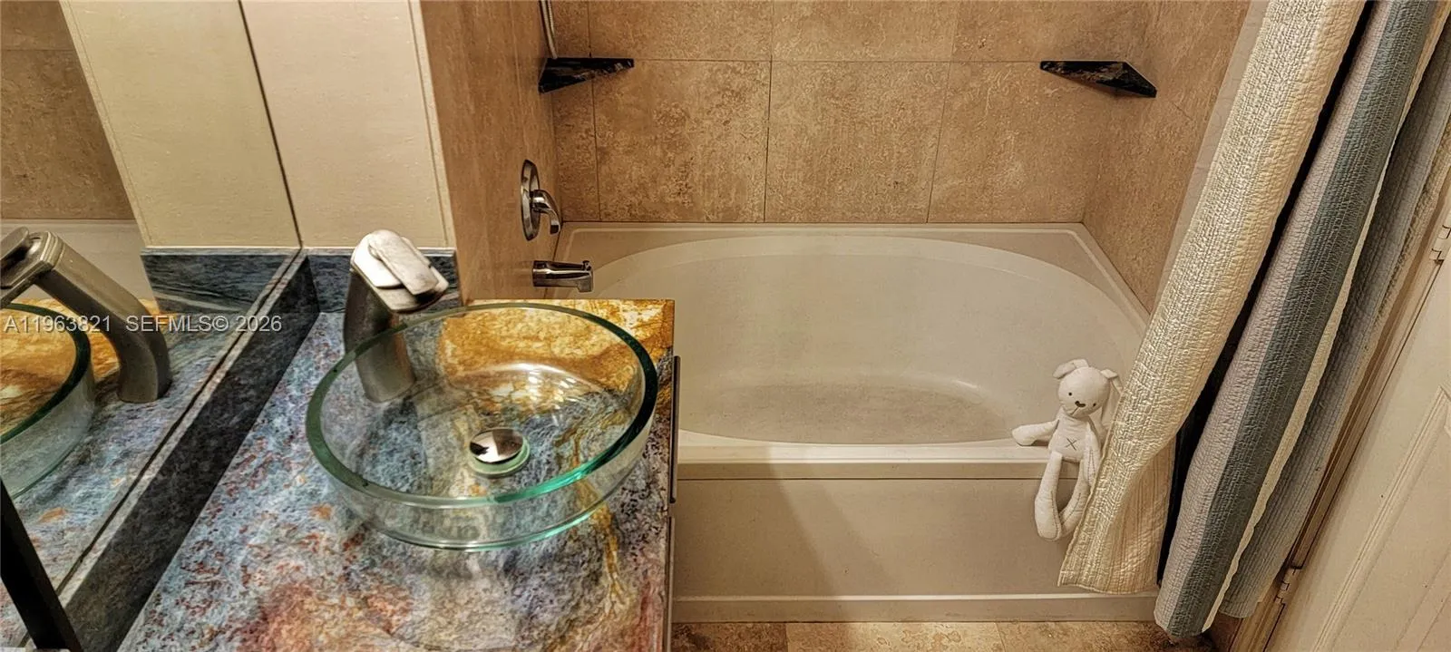 2891 Ne 185th St 1002, Aventura, Florida 33180, Aventura, Florida 33180, 1 Bedroom Bedrooms, ,1 BathroomBathrooms,Residential Lease,For Rent,2891 Ne 185th St 1002, Aventura, Florida 33180,A11963821