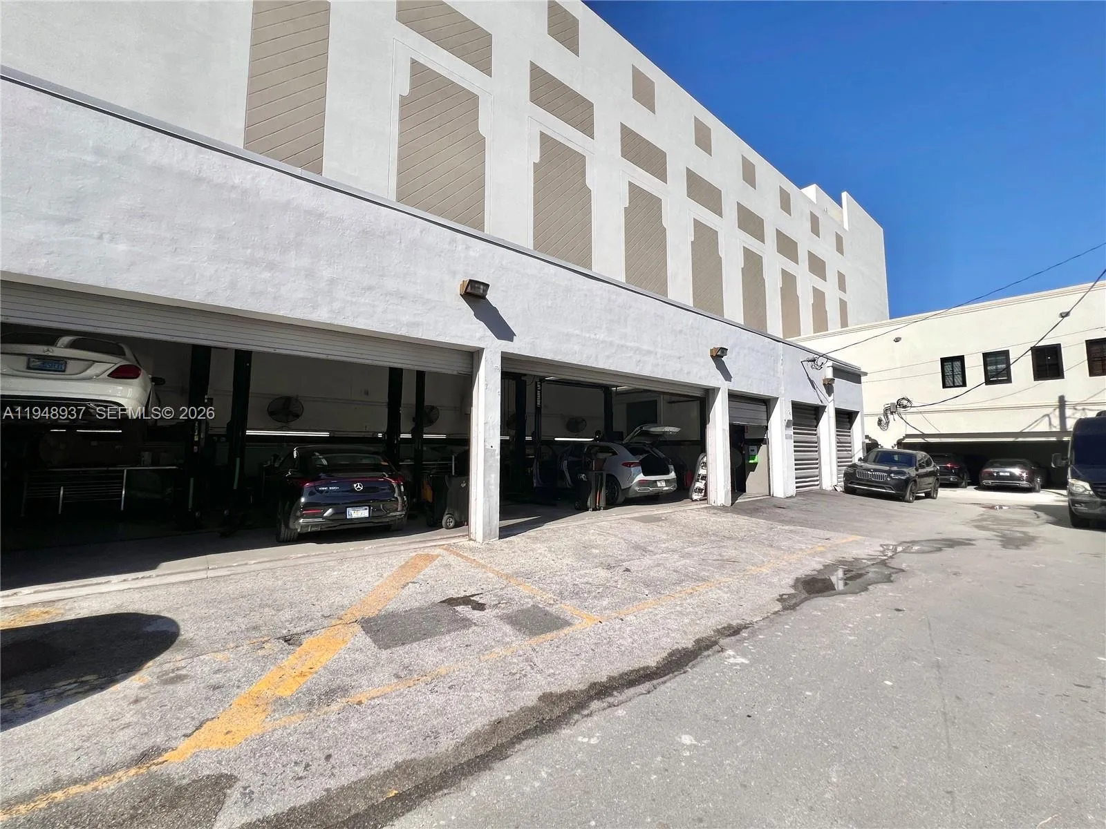 241 Almeria Ave, Coral Gables, Florida 33134, Coral Gables, Florida 33134, ,Commercial Lease,For Rent,241 Almeria Ave, Coral Gables, Florida 33134,A11948937