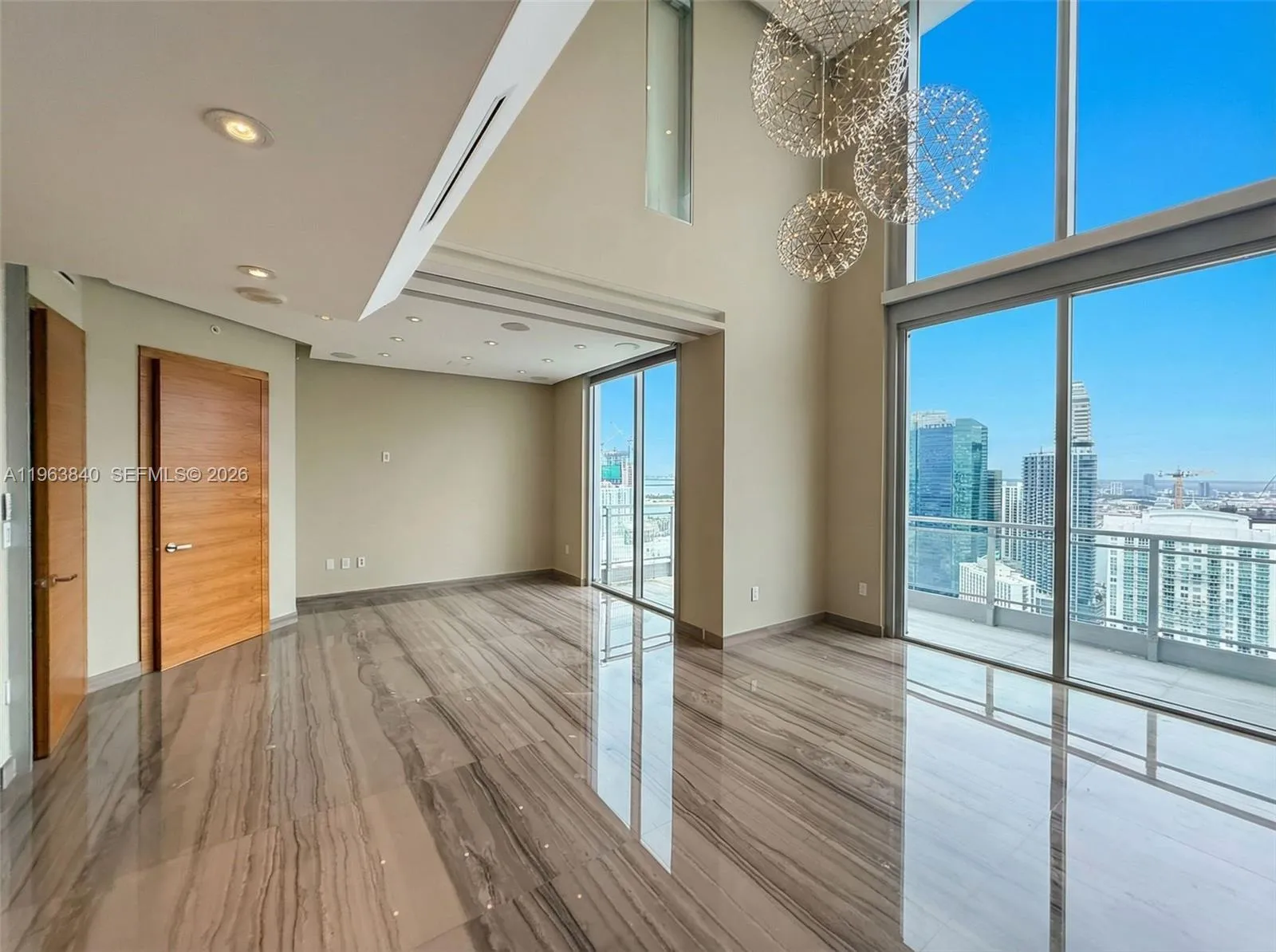 92 Sw 3rd St Ph5213, Miami, Florida 33130, Miami, Florida 33130, 2 Bedrooms Bedrooms, ,3 BathroomsBathrooms,Residential,For Sale,92 Sw 3rd St Ph5213, Miami, Florida 33130,A11963840