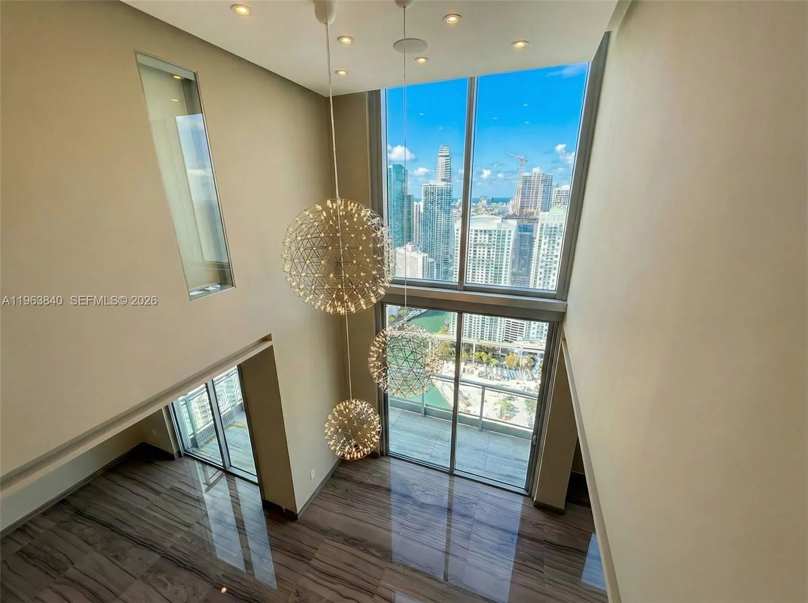 92 Sw 3rd St Ph5213, Miami, Florida 33130, Miami, Florida 33130, 2 Bedrooms Bedrooms, ,3 BathroomsBathrooms,Residential,For Sale,92 Sw 3rd St Ph5213, Miami, Florida 33130,A11963840