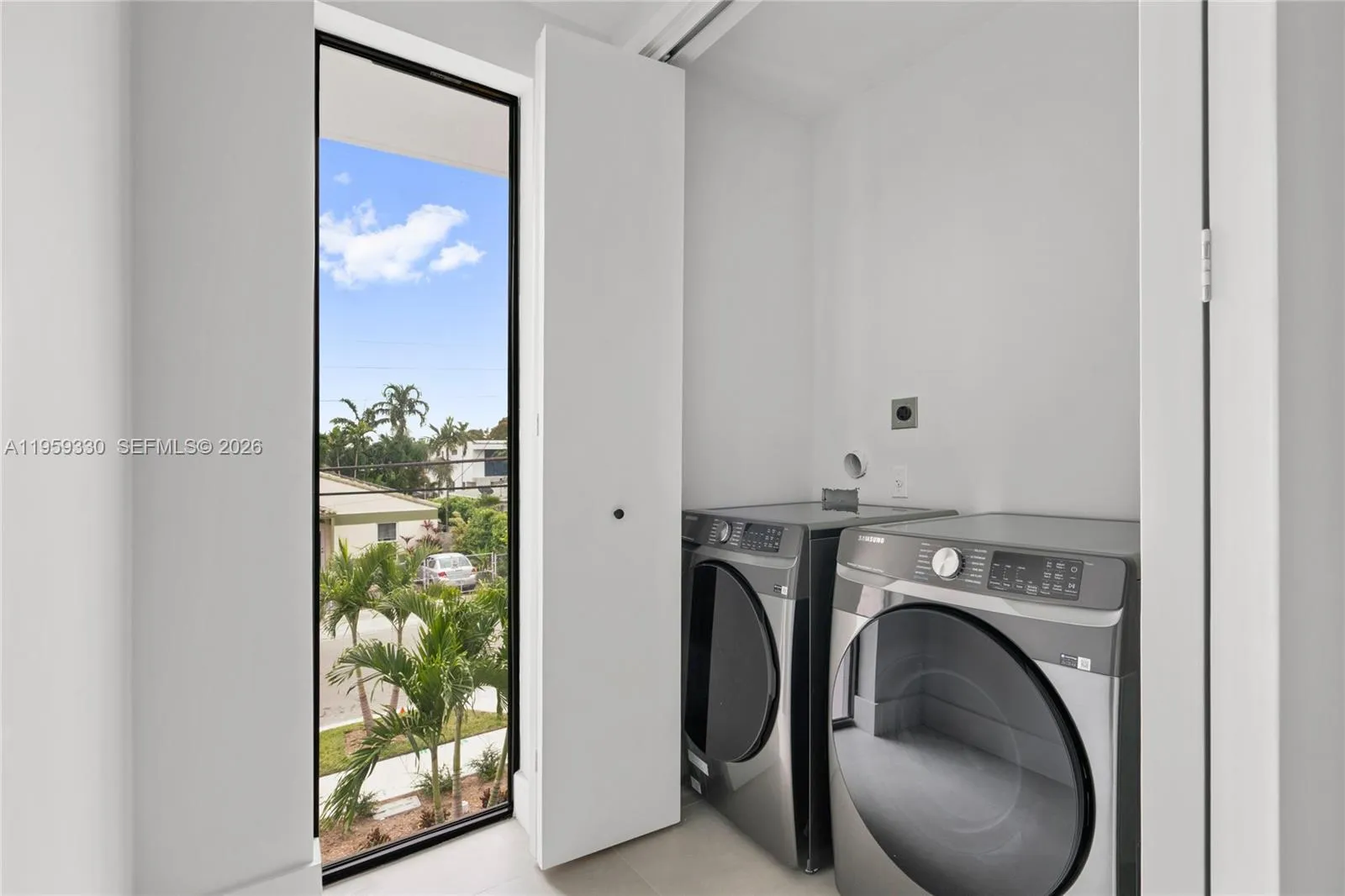 1431 Sw 20th St, Miami, Florida 33145, Miami, Florida 33145, 3 Bedrooms Bedrooms, ,3 BathroomsBathrooms,Residential,For Sale,1431 Sw 20th St, Miami, Florida 33145,A11959330