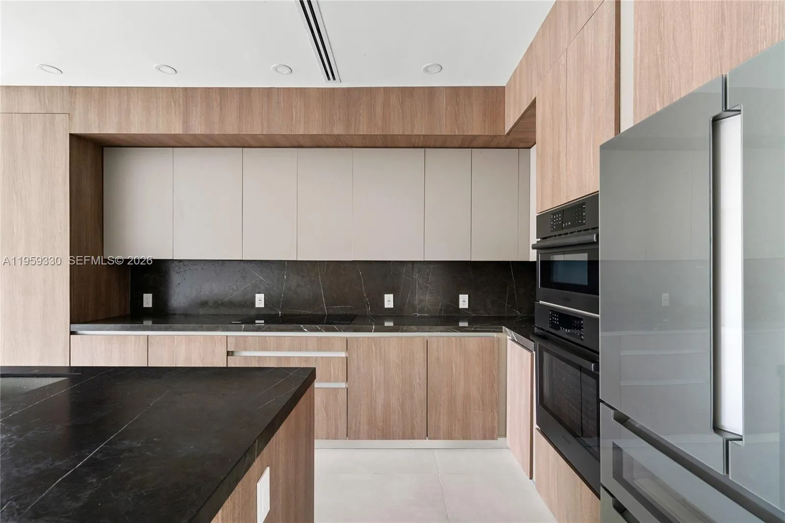 1431 Sw 20th St, Miami, Florida 33145, Miami, Florida 33145, 3 Bedrooms Bedrooms, ,3 BathroomsBathrooms,Residential,For Sale,1431 Sw 20th St, Miami, Florida 33145,A11959330