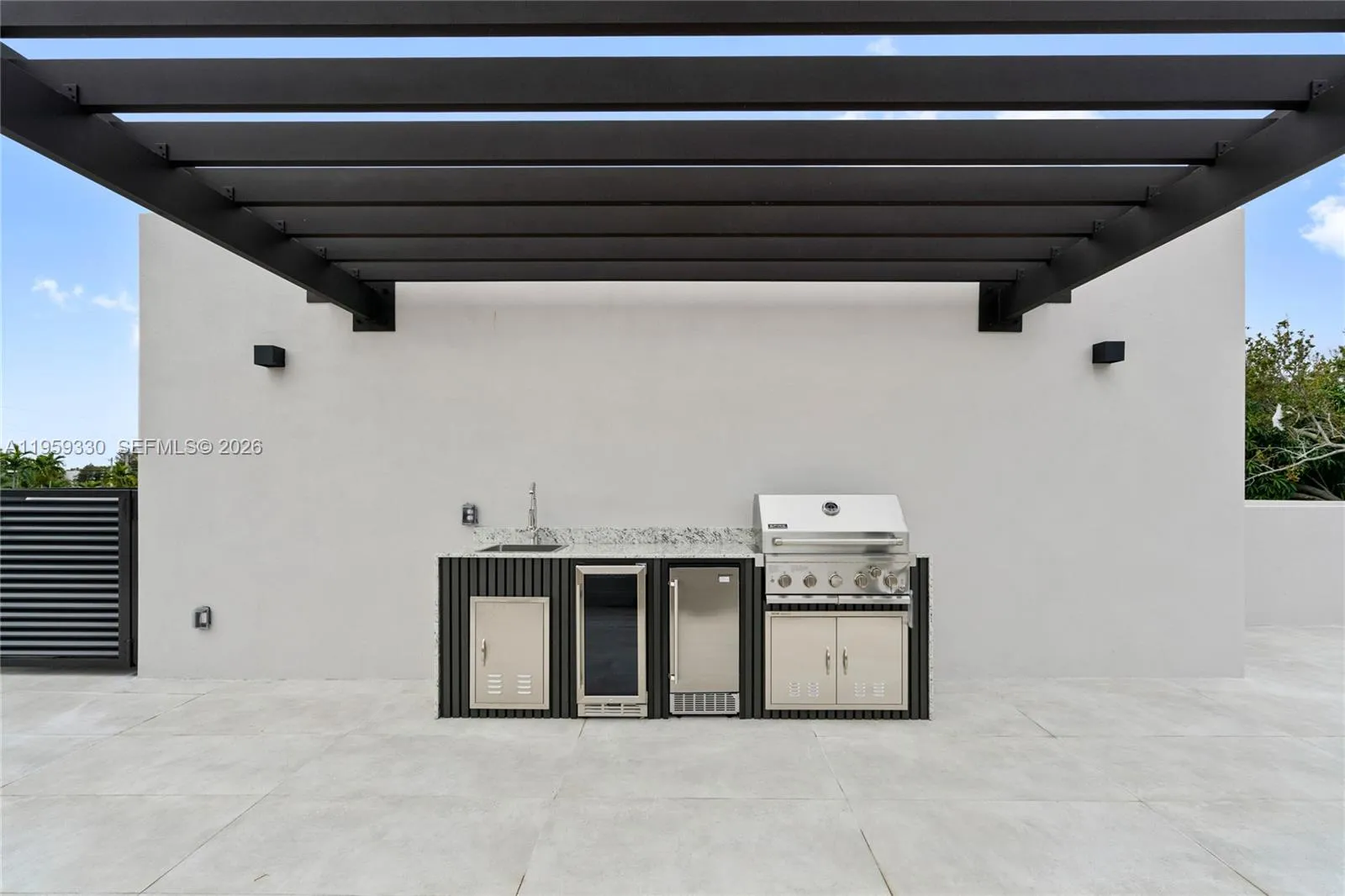 1431 Sw 20th St, Miami, Florida 33145, Miami, Florida 33145, 3 Bedrooms Bedrooms, ,3 BathroomsBathrooms,Residential,For Sale,1431 Sw 20th St, Miami, Florida 33145,A11959330