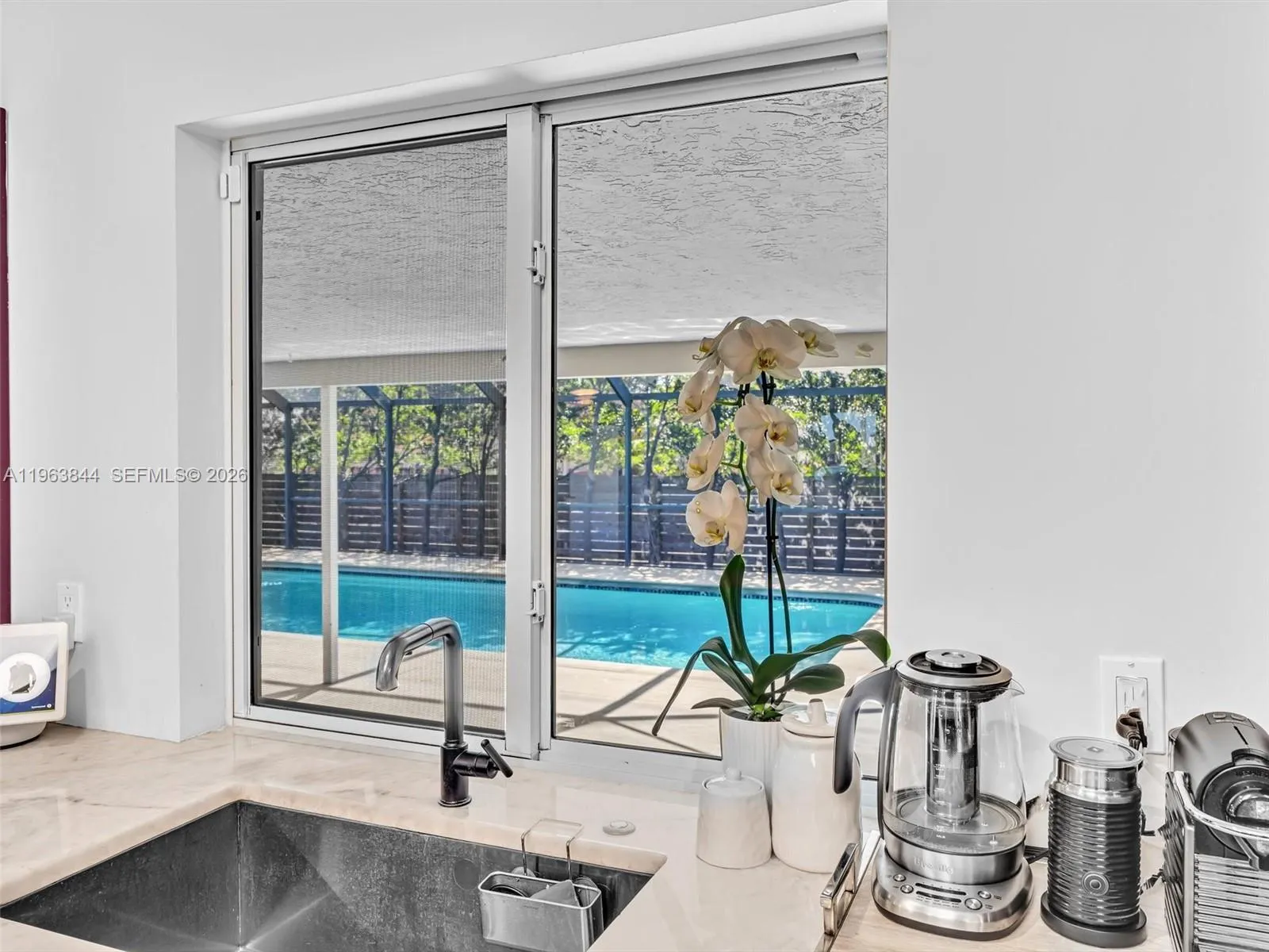 840 S Southlake Dr, Hollywood, Florida 33019, Hollywood, Florida 33019, 5 Bedrooms Bedrooms, ,4 BathroomsBathrooms,Residential,For Sale,840 S Southlake Dr, Hollywood, Florida 33019,A11963844