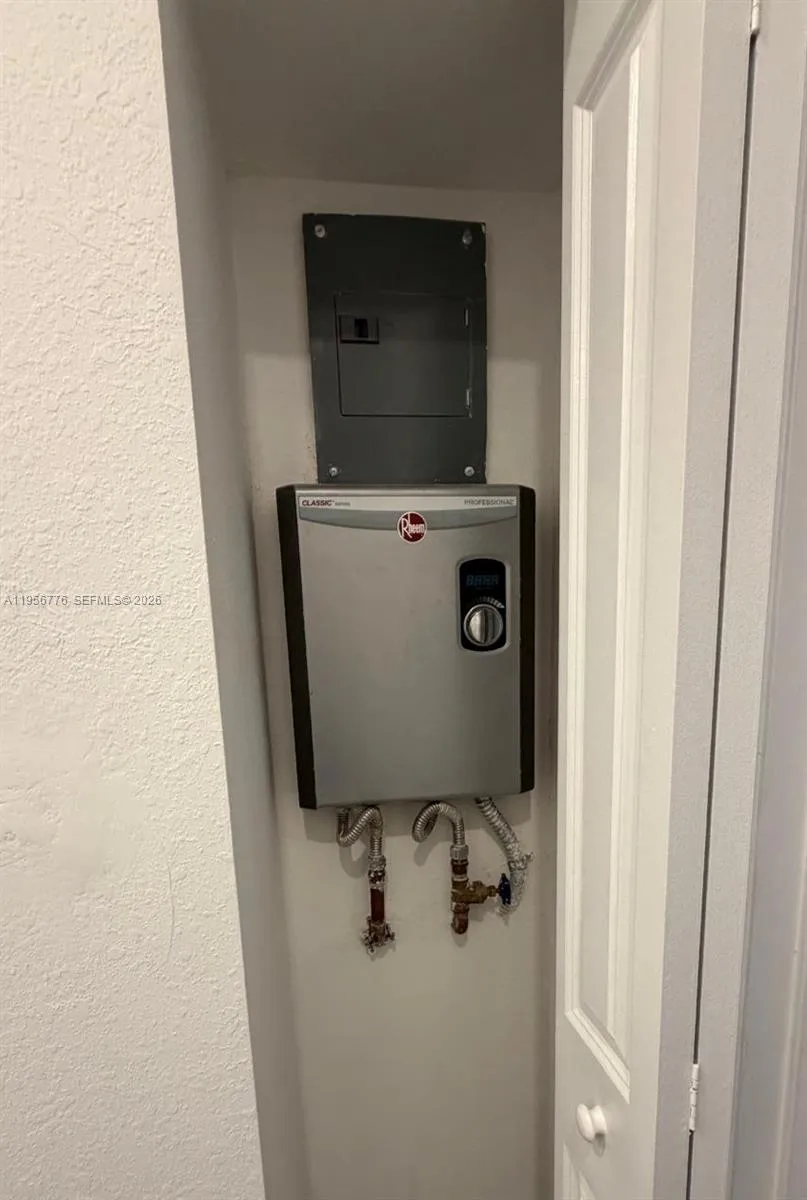 11855 Sw 246th Ter, Homestead, Florida 33032, Homestead, Florida 33032, 3 Bedrooms Bedrooms, ,3 BathroomsBathrooms,Residential,For Sale,11855 Sw 246th Ter, Homestead, Florida 33032,A11956776