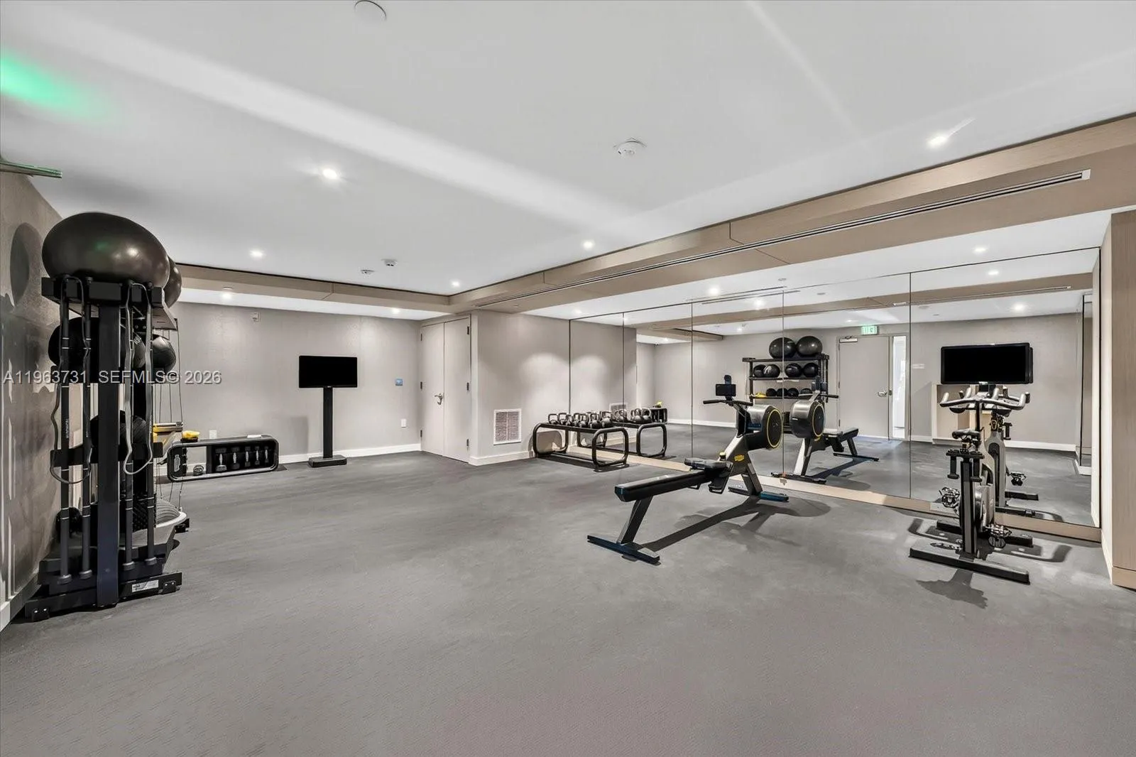 9201 E Bay Harbor Dr 701, Bay Harbor Islands, Flor, Bay Harbor Islands, Florida 33154, 4 Bedrooms Bedrooms, ,4 BathroomsBathrooms,Residential,For Sale,9201 E Bay Harbor Dr 701, Bay Harbor Islands, Flor,A11963731