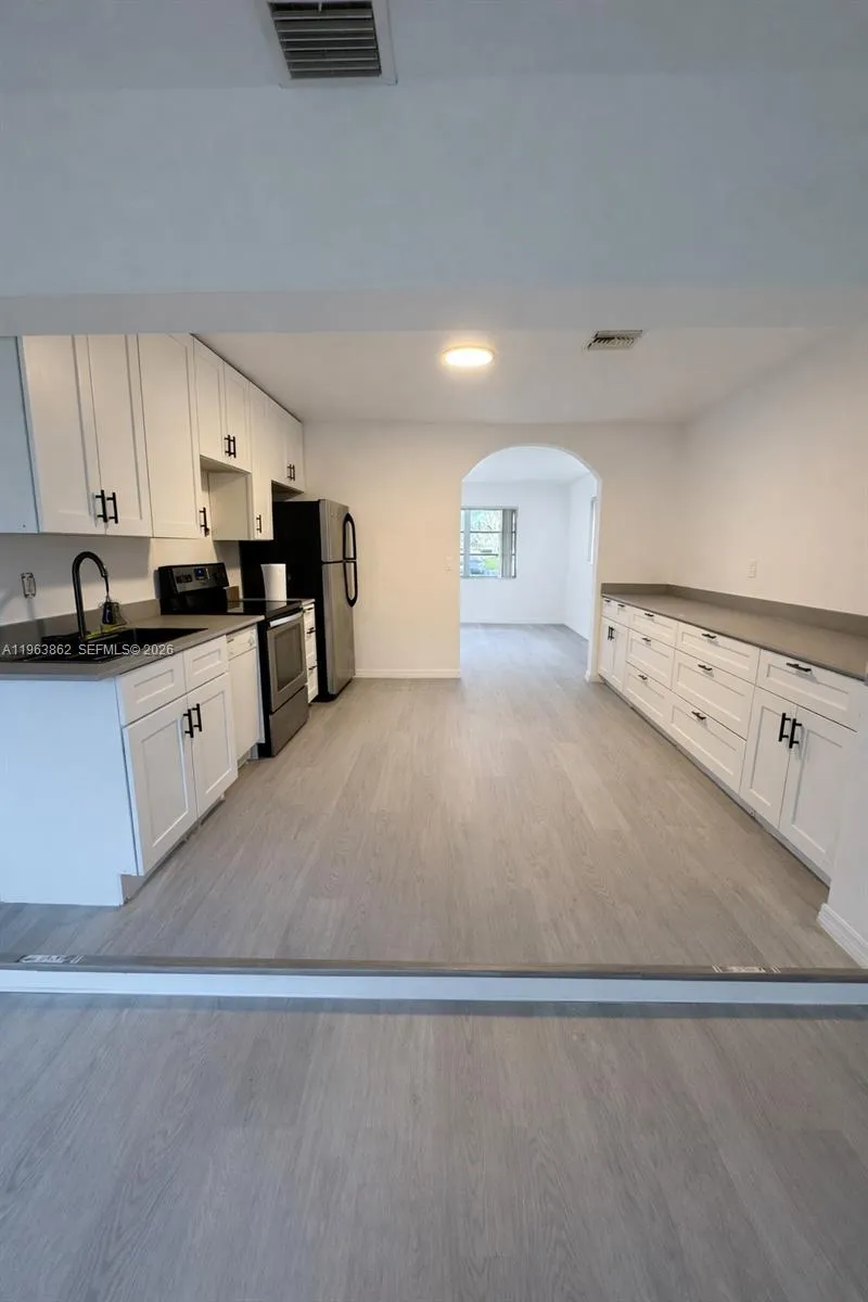 2609 Nw 54th St, Tamarac, Florida 33309, Tamarac, Florida 33309, 2 Bedrooms Bedrooms, ,1 BathroomBathrooms,Residential,For Sale,2609 Nw 54th St, Tamarac, Florida 33309,A11963862