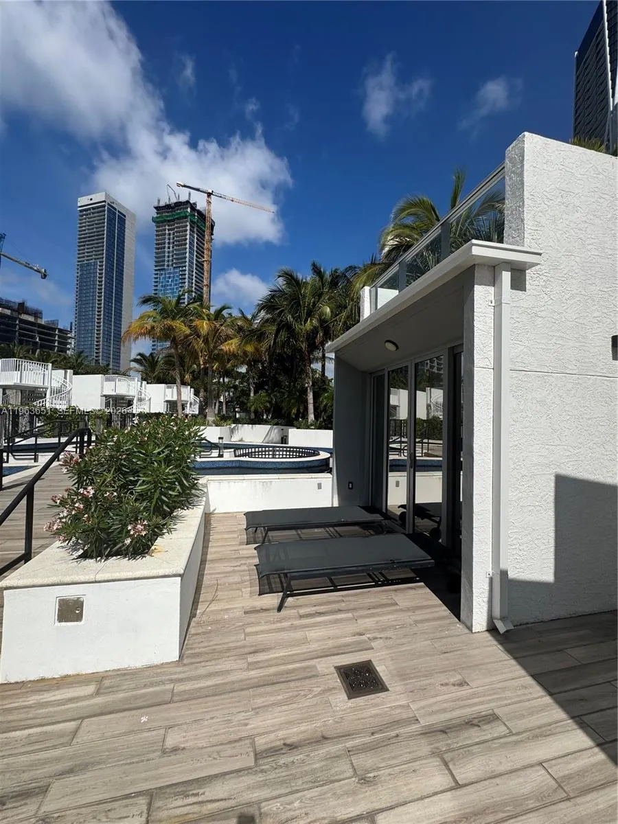 851 Ne 1st Ave 7, Miami, Florida 33132, Miami, Florida 33132, 1 Bedroom Bedrooms, ,1 BathroomBathrooms,Residential,For Sale,851 Ne 1st Ave 7, Miami, Florida 33132,A11963651