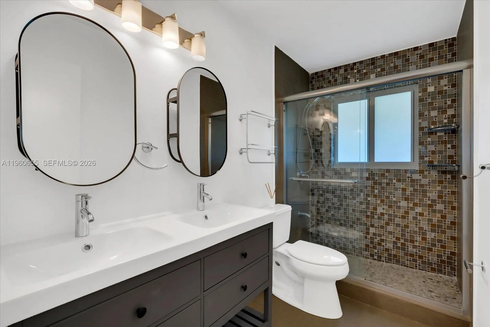 8100 Sw 92nd Ct, Miami, Florida 33173, Miami, Florida 33173, 4 Bedrooms Bedrooms, ,2 BathroomsBathrooms,Residential,For Sale,8100 Sw 92nd Ct, Miami, Florida 33173,A11960655