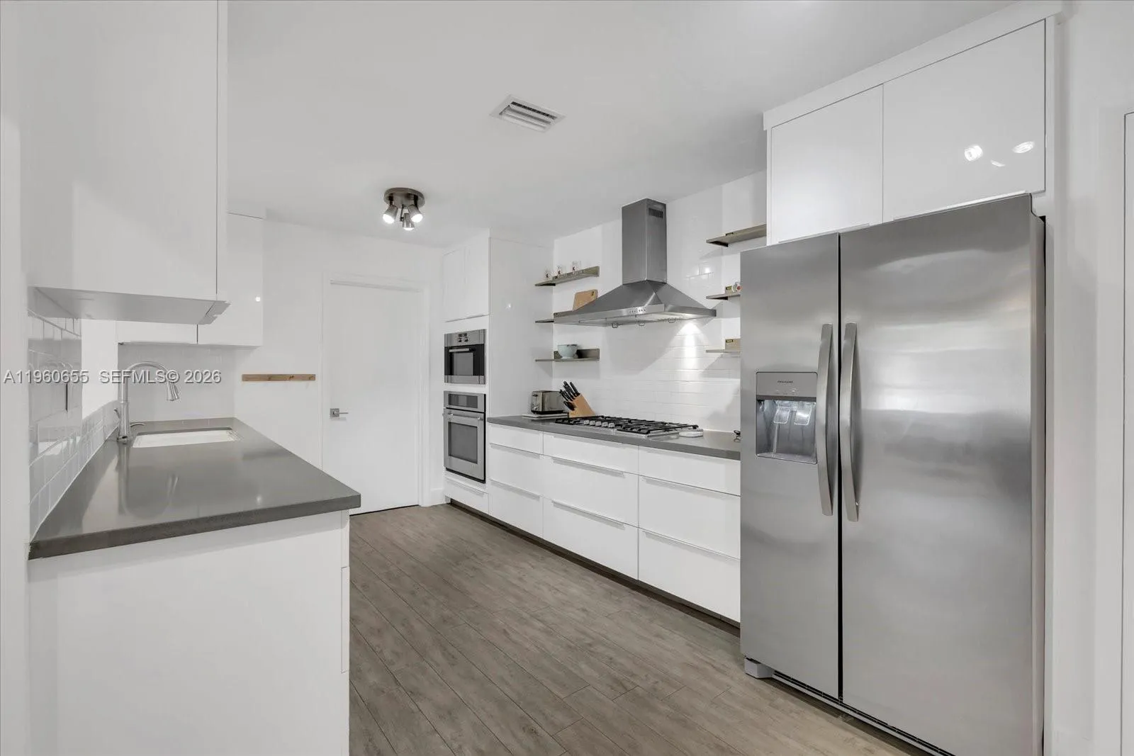 8100 Sw 92nd Ct, Miami, Florida 33173, Miami, Florida 33173, 4 Bedrooms Bedrooms, ,2 BathroomsBathrooms,Residential,For Sale,8100 Sw 92nd Ct, Miami, Florida 33173,A11960655