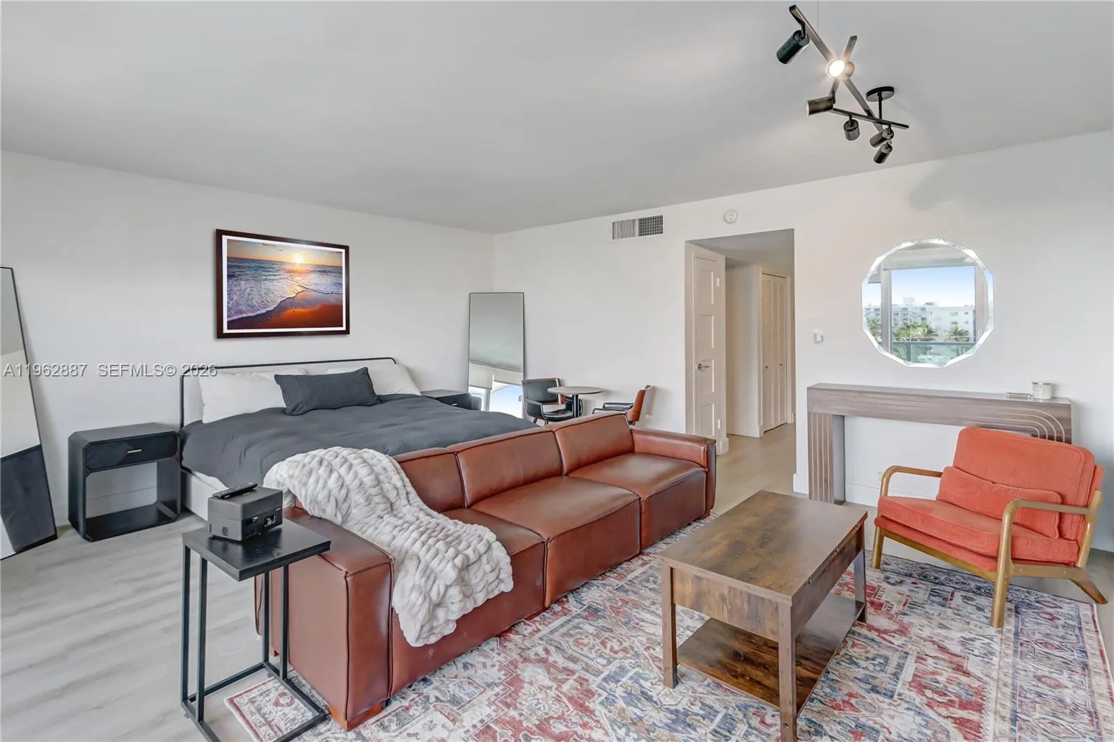 1000 West Ave 506, Miami Beach, Florida 33139, Miami Beach, Florida 33139, ,1 BathroomBathrooms,Residential Lease,For Rent,1000 West Ave 506, Miami Beach, Florida 33139,A11962887