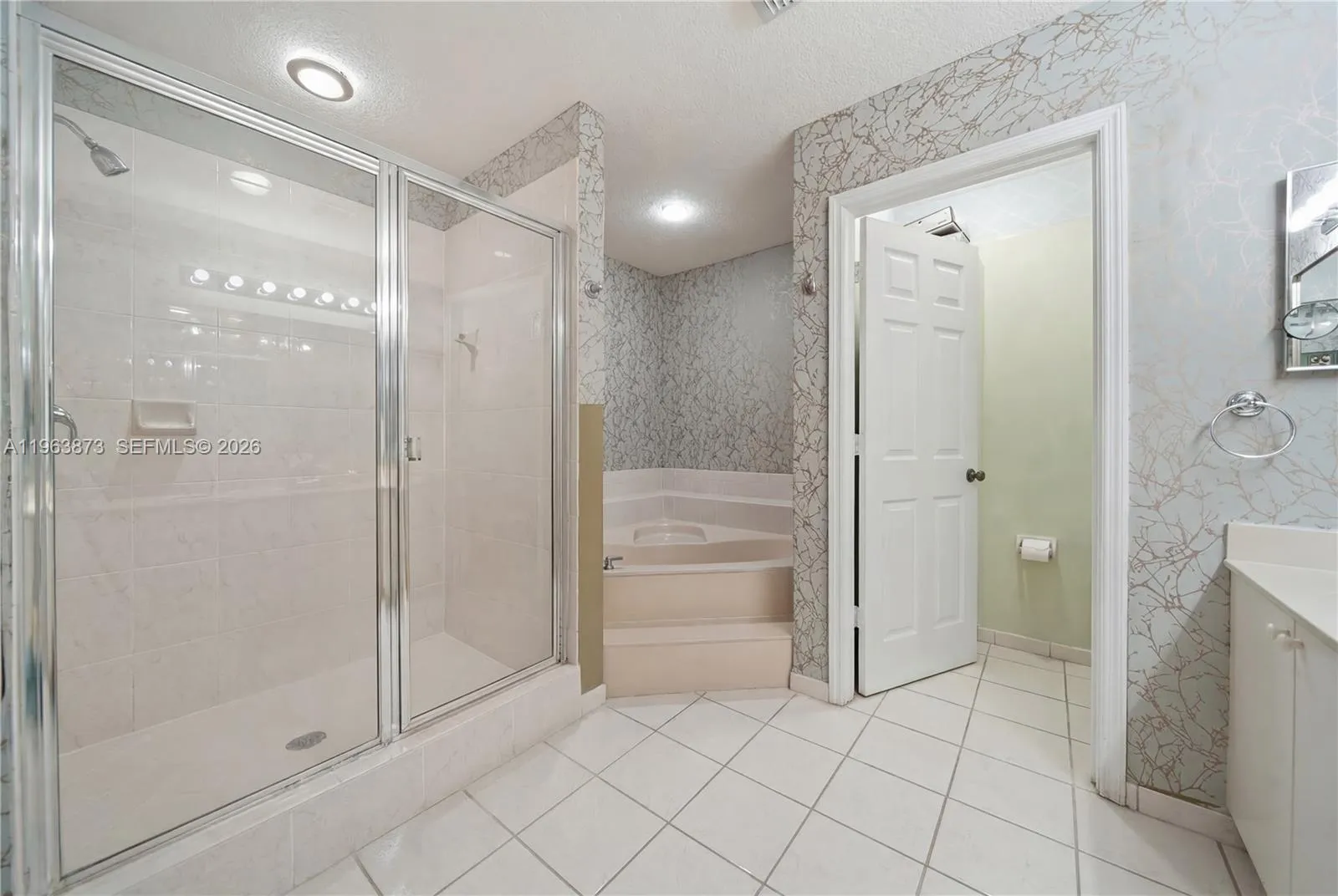 9071 Sw 208th Ter, Cutler Bay, Florida 33189, Cutler Bay, Florida 33189, 3 Bedrooms Bedrooms, ,2 BathroomsBathrooms,Residential,For Sale,9071 Sw 208th Ter, Cutler Bay, Florida 33189,A11963873