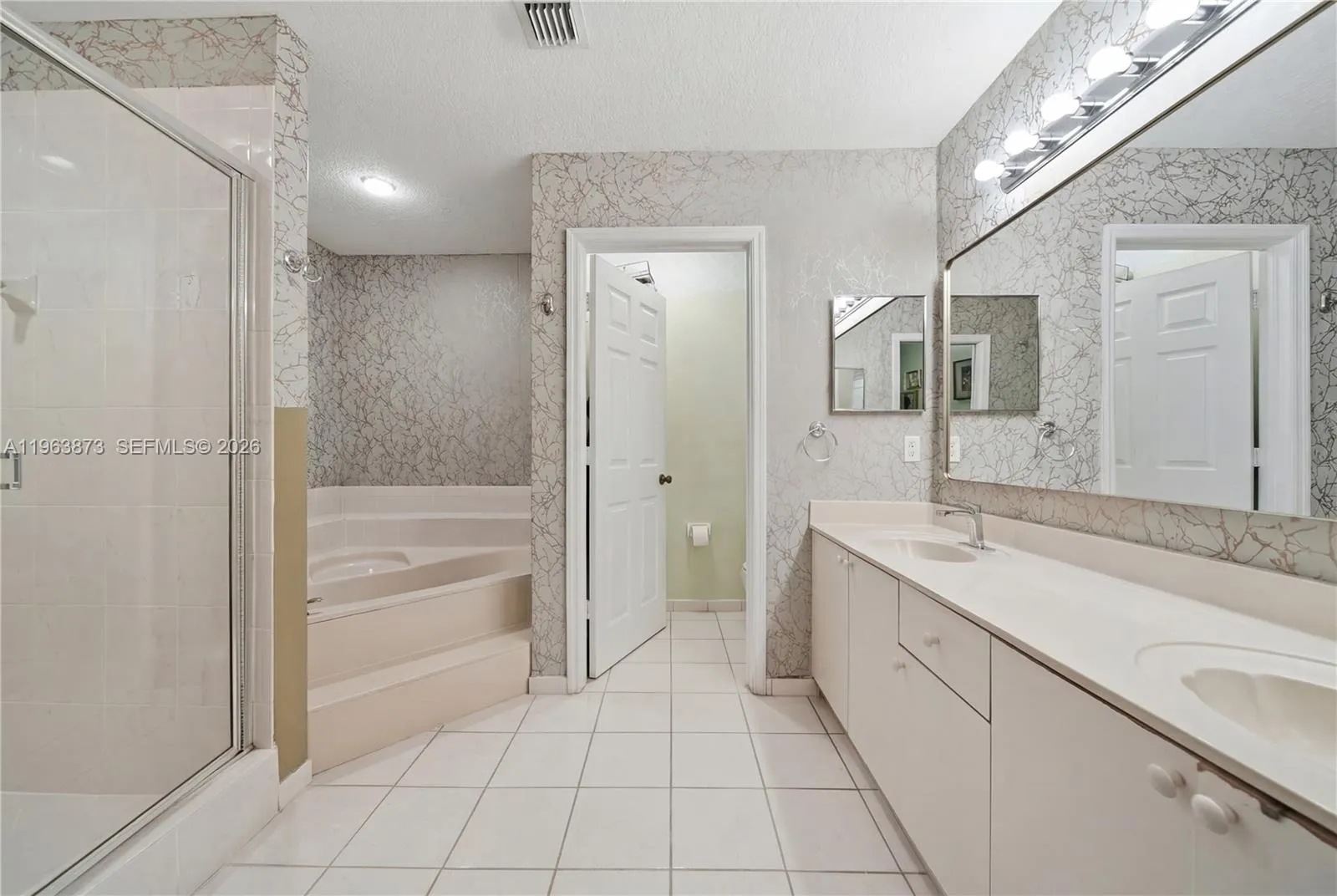 9071 Sw 208th Ter, Cutler Bay, Florida 33189, Cutler Bay, Florida 33189, 3 Bedrooms Bedrooms, ,2 BathroomsBathrooms,Residential,For Sale,9071 Sw 208th Ter, Cutler Bay, Florida 33189,A11963873