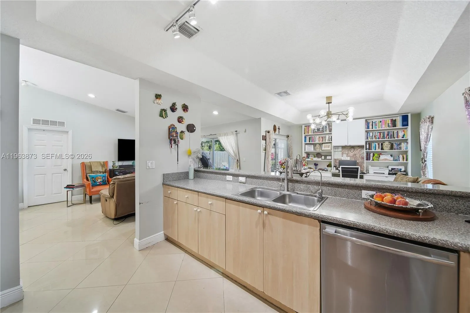 9071 Sw 208th Ter, Cutler Bay, Florida 33189, Cutler Bay, Florida 33189, 3 Bedrooms Bedrooms, ,2 BathroomsBathrooms,Residential,For Sale,9071 Sw 208th Ter, Cutler Bay, Florida 33189,A11963873
