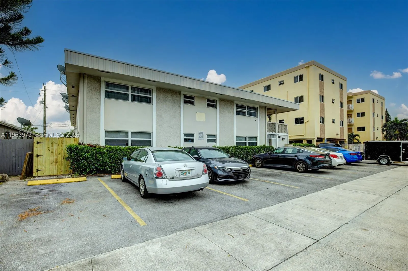 1740 Funston St 12, Hollywood, Florida 33020, Hollywood, Florida 33020, 1 Bedroom Bedrooms, ,1 BathroomBathrooms,Residential Lease,For Rent,1740 Funston St 12, Hollywood, Florida 33020,A11963973