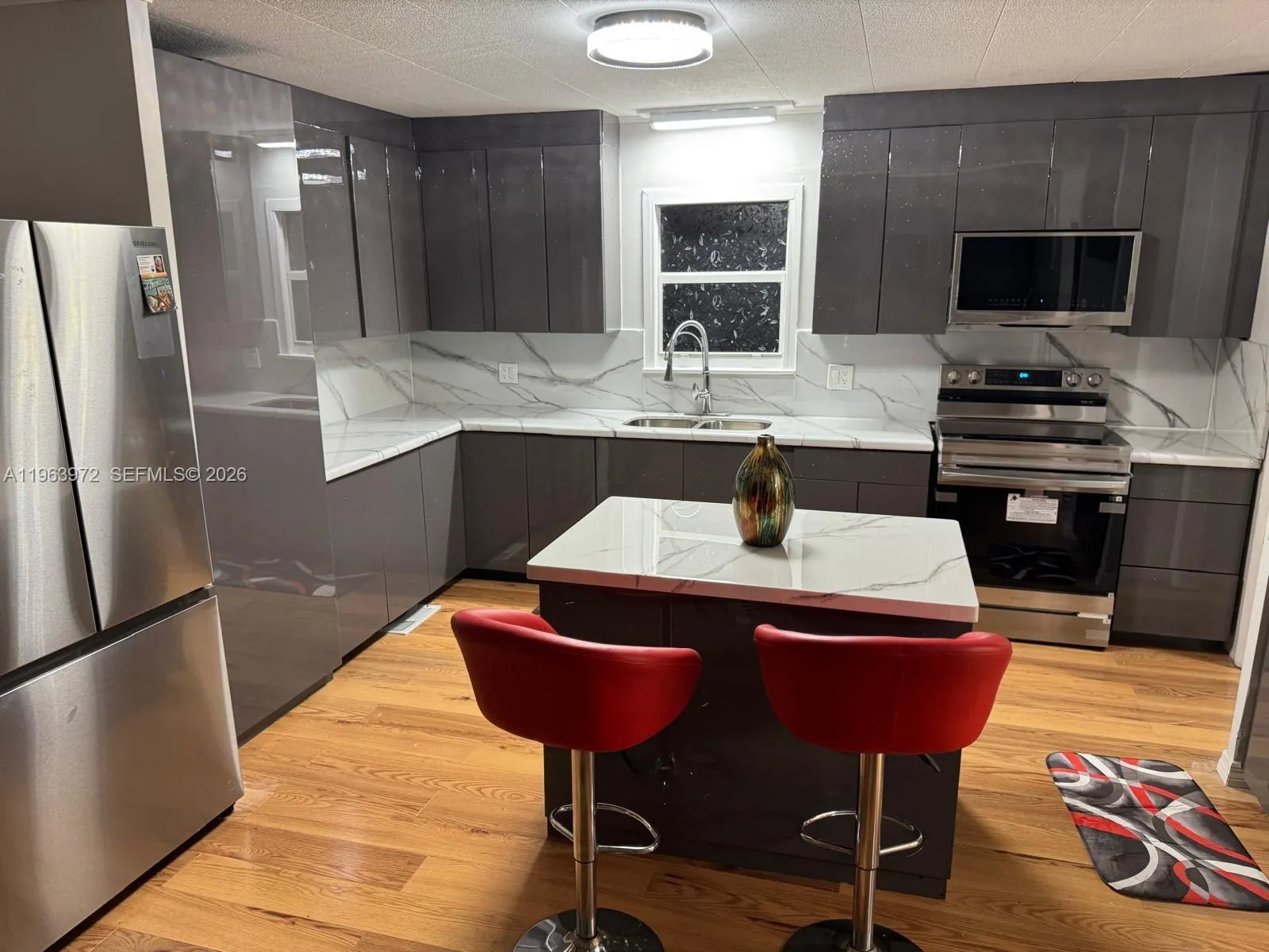 1721 Sw 84th Ave, Davie, Florida 33324, Davie, Florida 33324, 2 Bedrooms Bedrooms, 1 Room Rooms,2 BathroomsBathrooms,Residential,For Sale,1721 Sw 84th Ave, Davie, Florida 33324,A11963972