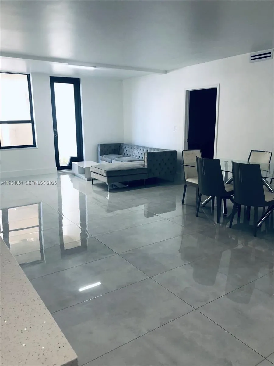 10185 Collins Ave 209, Bal Harbour, Florida 33154, Bal Harbour, Florida 33154, 3 Bedrooms Bedrooms, ,3 BathroomsBathrooms,Residential Lease,For Rent,10185 Collins Ave 209, Bal Harbour, Florida 33154,A11964061