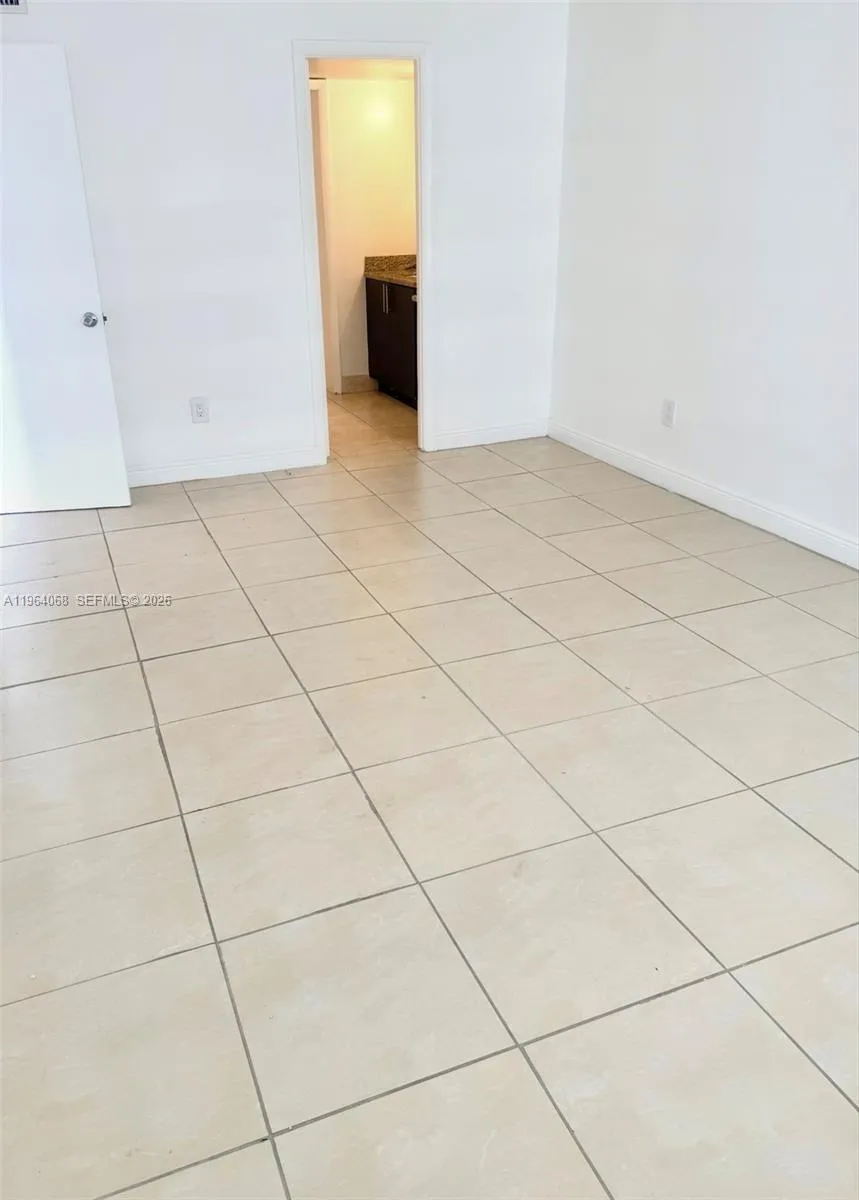 494 Nw 165th St Rd C-508, Miami, Florida 33169, Miami, Florida 33169, 1 Bedroom Bedrooms, ,1 BathroomBathrooms,Residential,For Sale,494 Nw 165th St Rd C-508, Miami, Florida 33169,A11964068