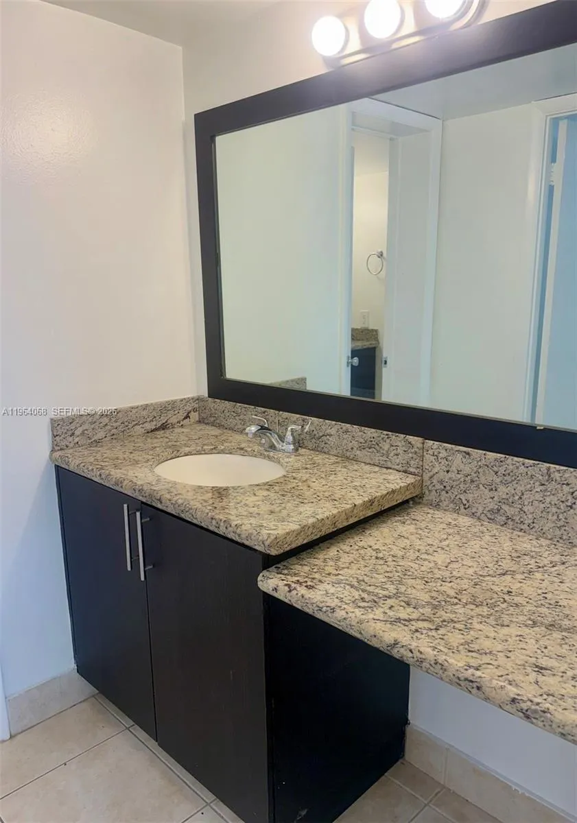 494 Nw 165th St Rd C-508, Miami, Florida 33169, Miami, Florida 33169, 1 Bedroom Bedrooms, ,1 BathroomBathrooms,Residential,For Sale,494 Nw 165th St Rd C-508, Miami, Florida 33169,A11964068