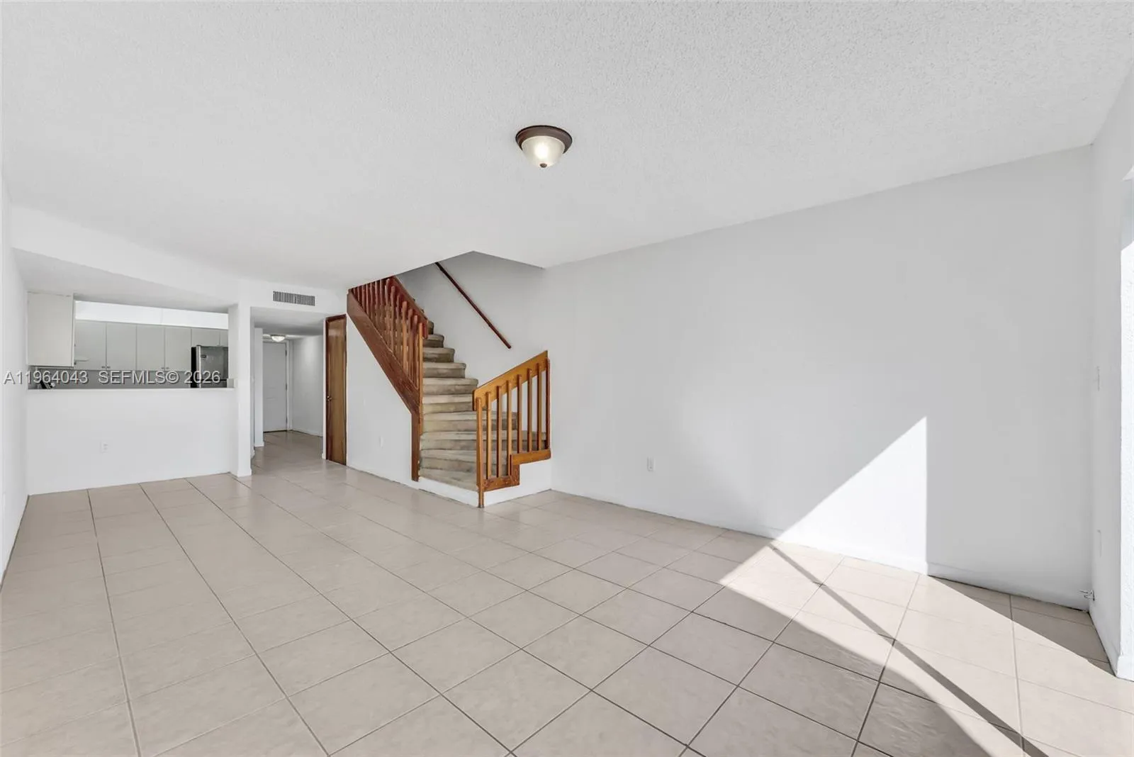 240 W 68th St 207, Hialeah, Florida 33014, Hialeah, Florida 33014, 2 Bedrooms Bedrooms, ,1 BathroomBathrooms,Residential,For Sale,240 W 68th St 207, Hialeah, Florida 33014,A11964043