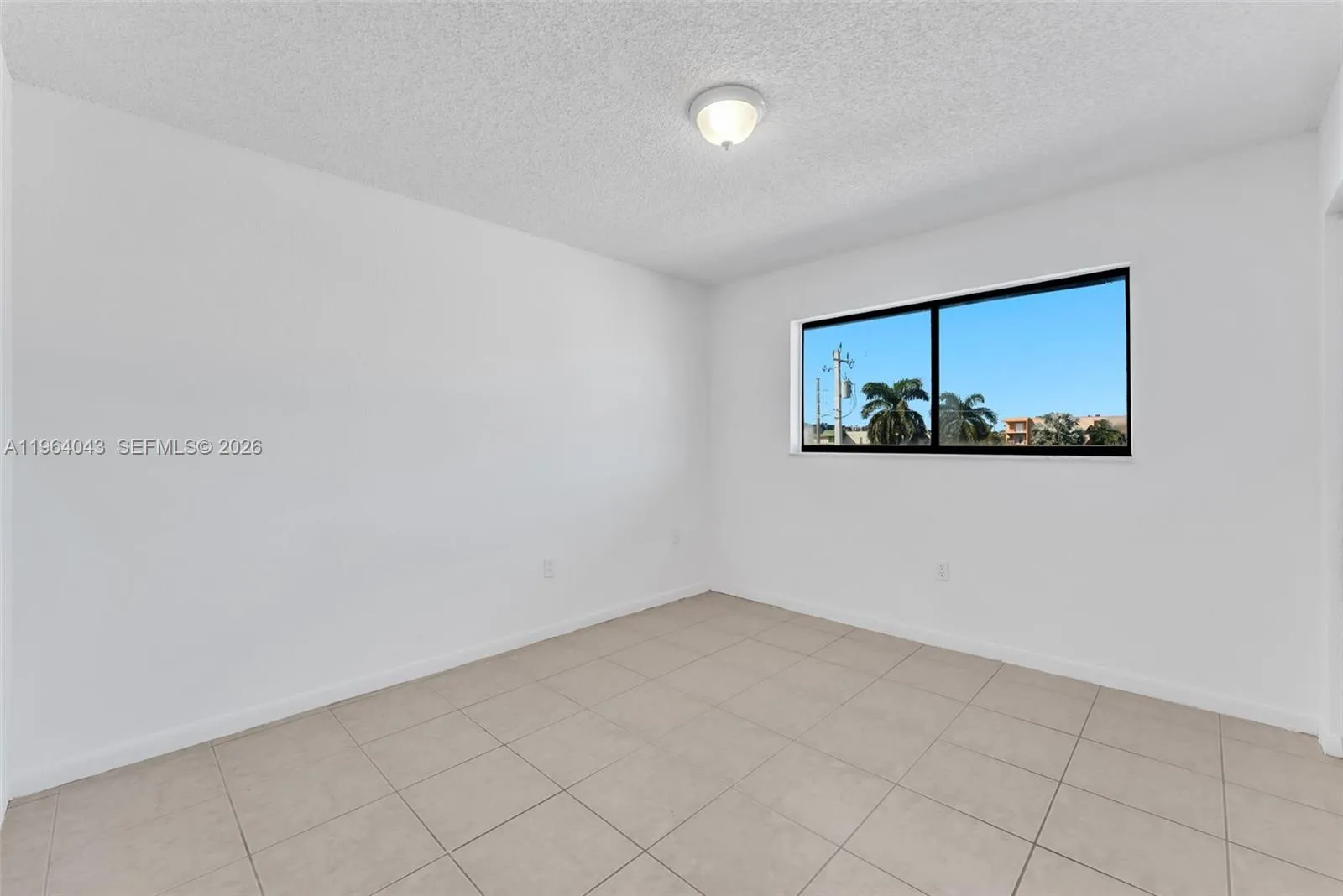 240 W 68th St 207, Hialeah, Florida 33014, Hialeah, Florida 33014, 2 Bedrooms Bedrooms, ,1 BathroomBathrooms,Residential,For Sale,240 W 68th St 207, Hialeah, Florida 33014,A11964043