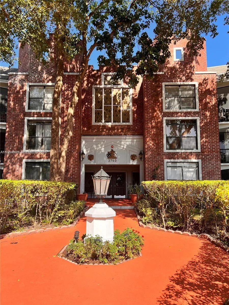 3760 Inverrary Dr 2r, Lauderhill, Florida 33319, Lauderhill, Florida 33319, 1 Bedroom Bedrooms, ,1 BathroomBathrooms,Residential Lease,For Rent,3760 Inverrary Dr 2r, Lauderhill, Florida 33319,A11964096 3760 Inverrary Dr 2r, Lauderhill, Florida 33319, Lauderhill, Florida 33319, 1 Bedroom Bedrooms, ,1 BathroomBathrooms,Residential Lease,For Rent,3760 Inverrary Dr 2r, Lauderhill, Florida 33319,A11964096