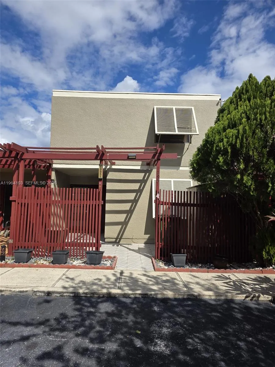 10951 Cypress Rd 10951, Pembroke Pines, Florida 33, Pembroke Pines, Florida 33026, 3 Bedrooms Bedrooms, ,2 BathroomsBathrooms,Residential Lease,For Rent,10951 Cypress Rd 10951, Pembroke Pines, Florida 33,A11964103 10951 Cypress Rd 10951, Pembroke Pines, Florida 33, Pembroke Pines, Florida 33026, 3 Bedrooms Bedrooms, ,2 BathroomsBathrooms,Residential Lease,For Rent,10951 Cypress Rd 10951, Pembroke Pines, Florida 33,A11964103