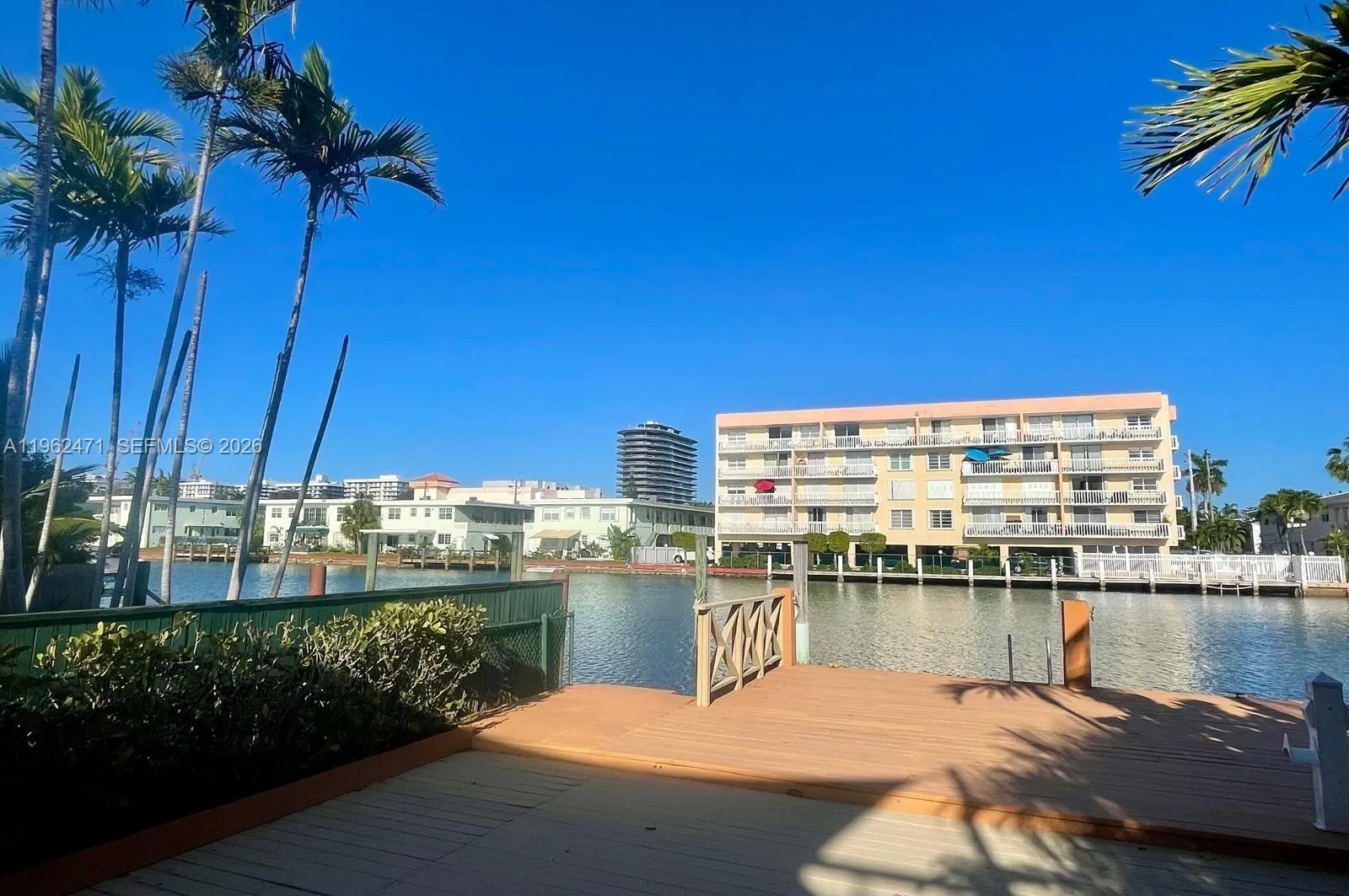 8530 Byron Ave 505, Miami Beach, Florida 33141, Miami Beach, Florida 33141, 2 Bedrooms Bedrooms, ,2 BathroomsBathrooms,Residential,For Sale,8530 Byron Ave 505, Miami Beach, Florida 33141,A11962471