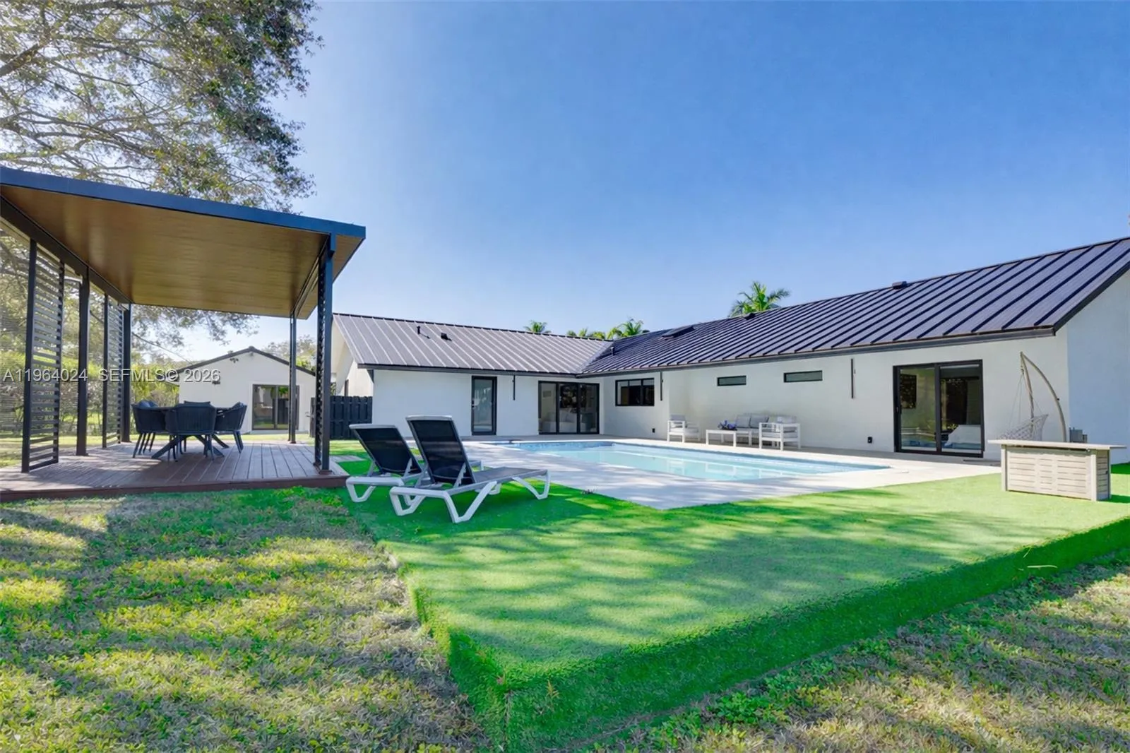 5020 Hawkhurst Ave, Southwest Ranches, Florida 333, Southwest Ranches, Florida 33331, 4 Bedrooms Bedrooms, ,3 BathroomsBathrooms,Residential,For Sale,5020 Hawkhurst Ave, Southwest Ranches, Florida 333,A11964024