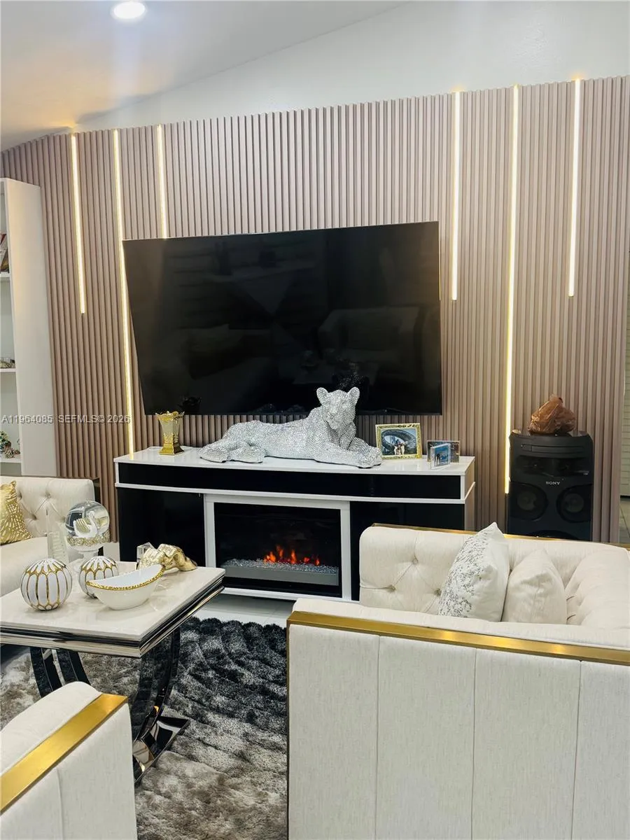 11761 Nw 12th St, Pembroke Pines, Florida 33026, Pembroke Pines, Florida 33026, 3 Bedrooms Bedrooms, ,2 BathroomsBathrooms,Residential Lease,For Rent,11761 Nw 12th St, Pembroke Pines, Florida 33026,A11964085