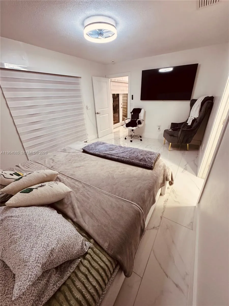 11761 Nw 12th St, Pembroke Pines, Florida 33026, Pembroke Pines, Florida 33026, 3 Bedrooms Bedrooms, ,2 BathroomsBathrooms,Residential Lease,For Rent,11761 Nw 12th St, Pembroke Pines, Florida 33026,A11964085